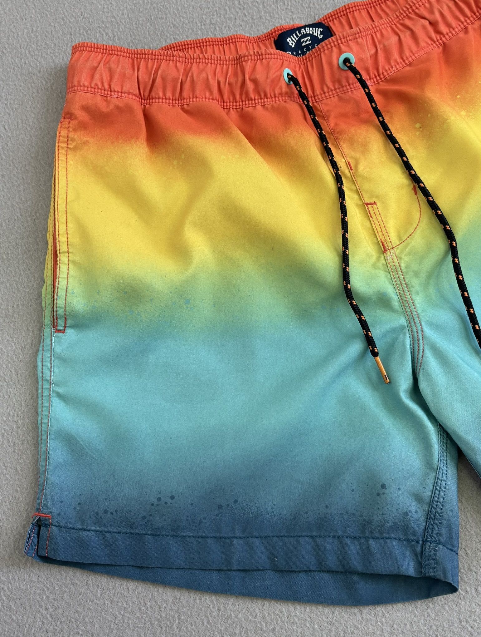 Billabong Billabong Beach Shorts Size S Size US 31 - 6 Thumbnail