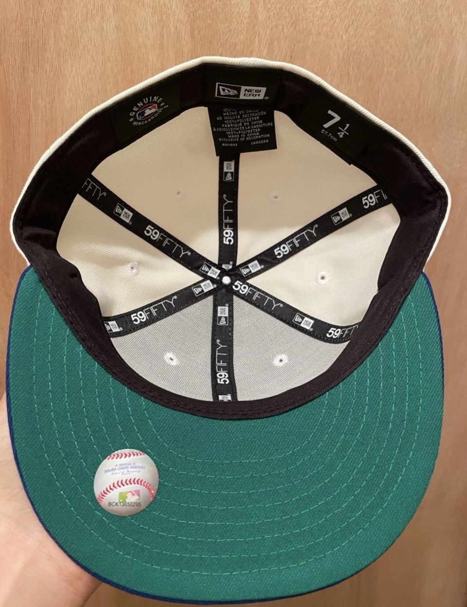 New Era Ecap city Florida marlins Florida gators size 7 1/4 Size ONE SIZE - 3 Thumbnail