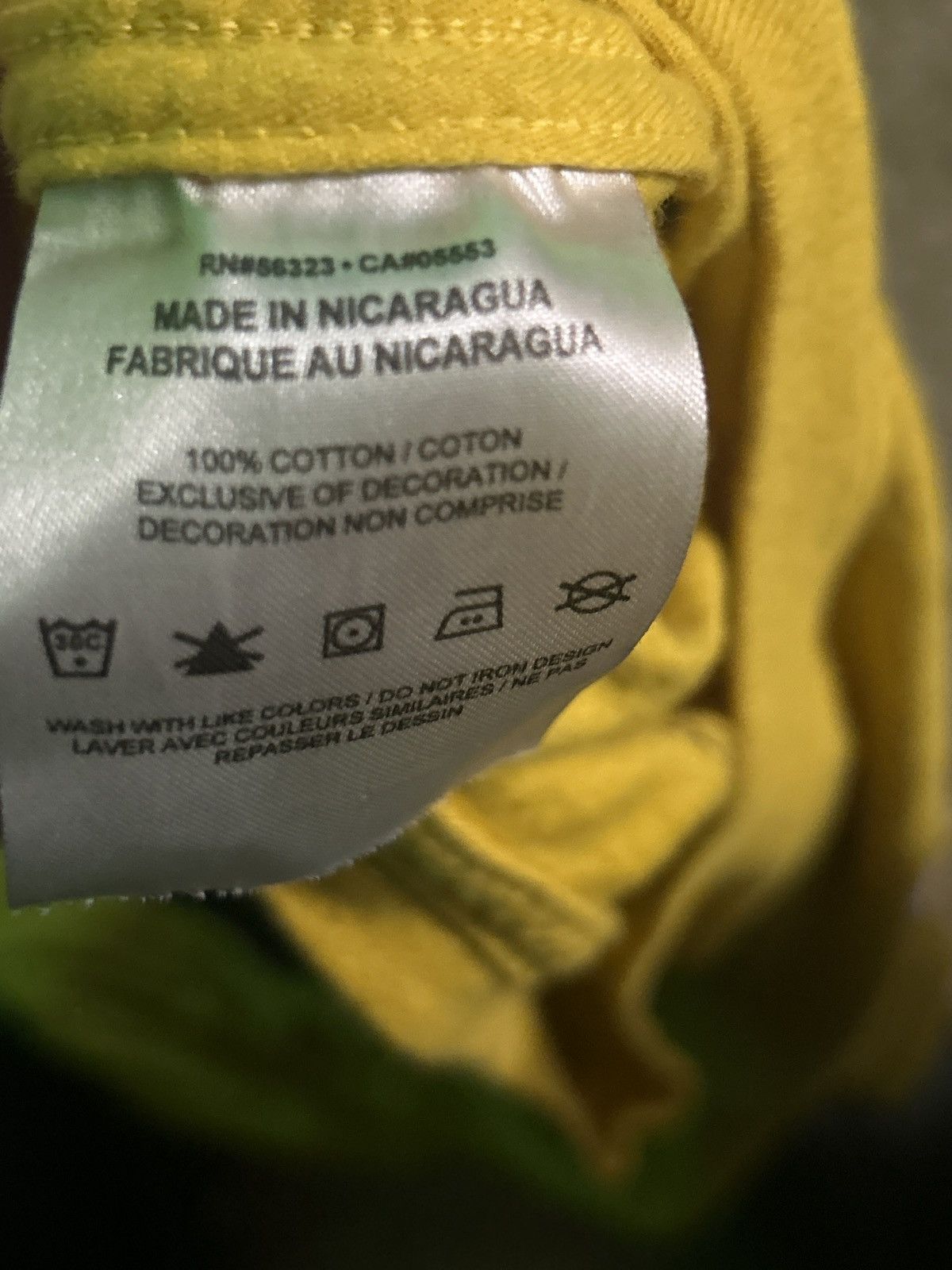 Nike Yellow and White Nike Long sleeve T-shirt Size US L / EU 52-54 / 3 - 4 Thumbnail