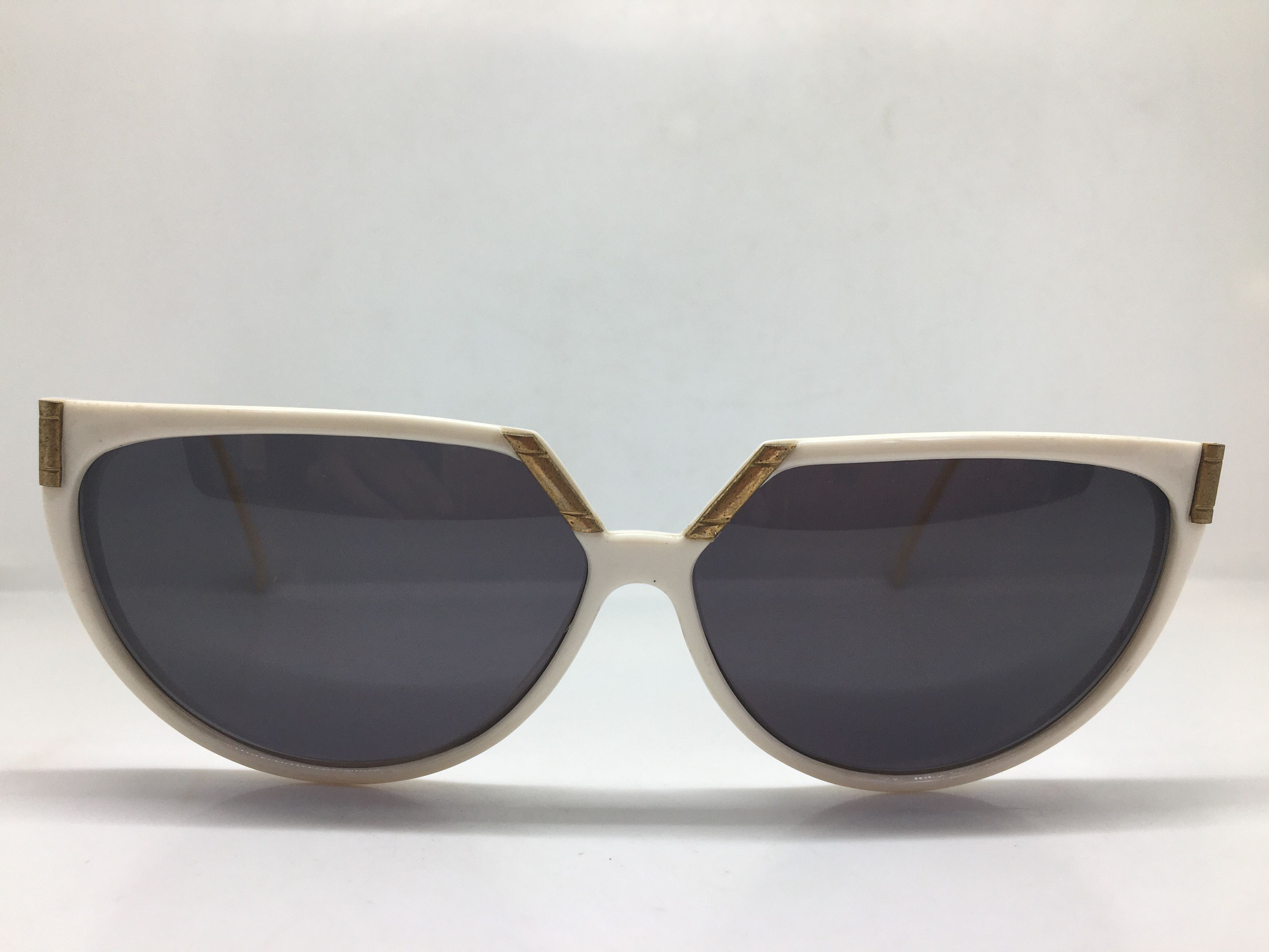 Vintage Vintage HELENA RUBINSTEIN HR 20 Oversize Sunglasses France Size ONE SIZE - 1 Thumbnail