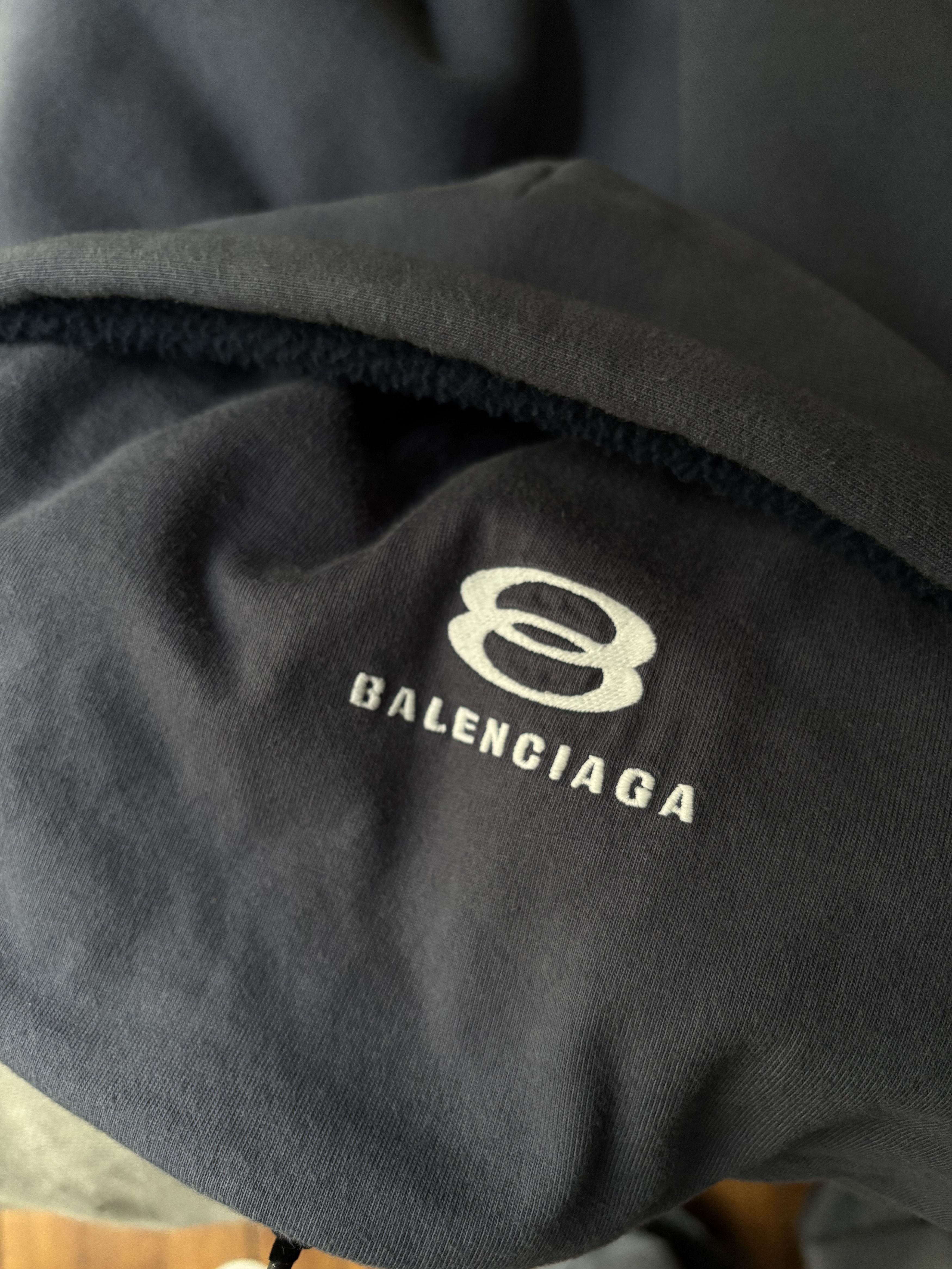Balenciaga Balenciaga incognito zip-up hoodie Size US M / EU 48-50 / 2 - 6 Thumbnail