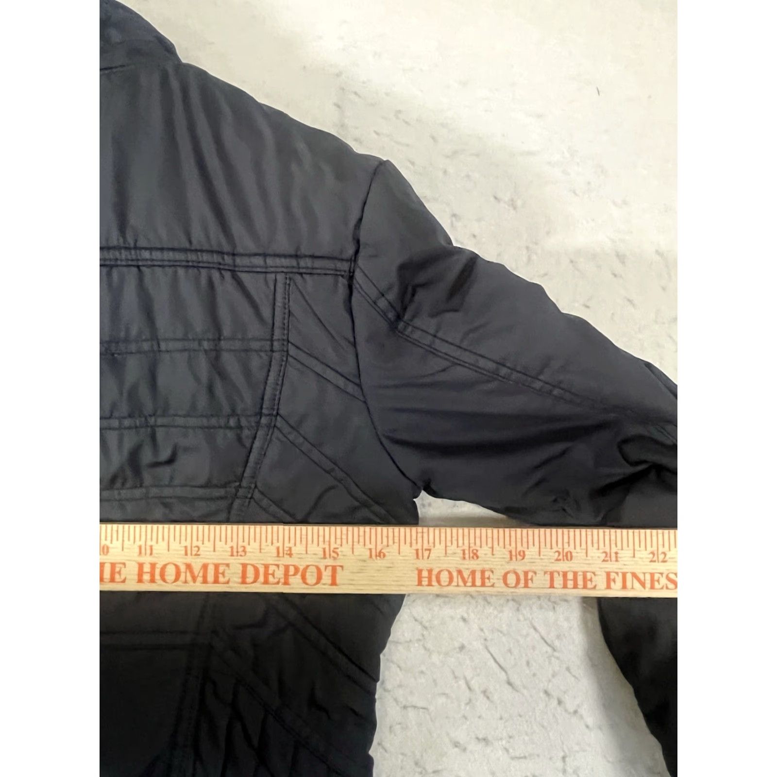 Fox Racing Fox Puffer Jacket Women's XS Black Winter Quilted Full Zip Short Regular Puffer Jacket Logo Fox Theme Casual Travel Jacket Size XS / US 0-2 / IT 36-38 - 3 Thumbnail