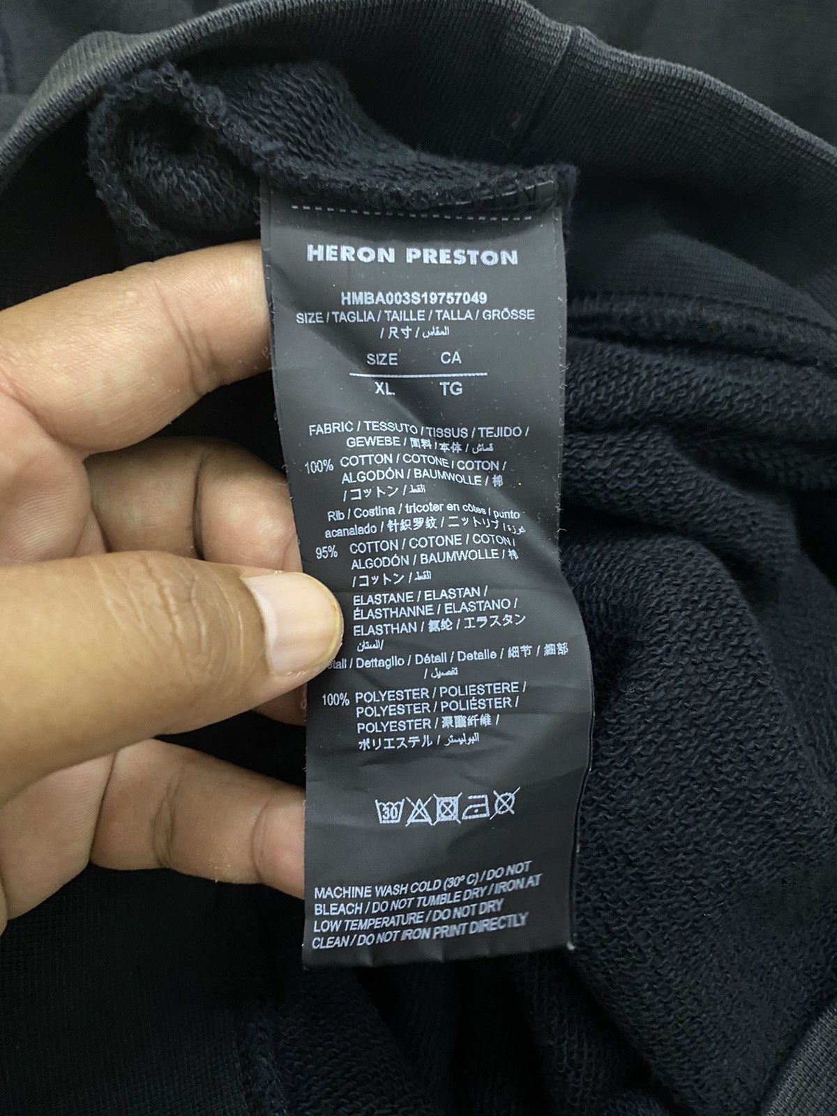 Heron Preston HERON PRESTON DOVER MAGICIAN CODE 8000S21948 Size US XL / EU 56 / 4 - 7 Thumbnail