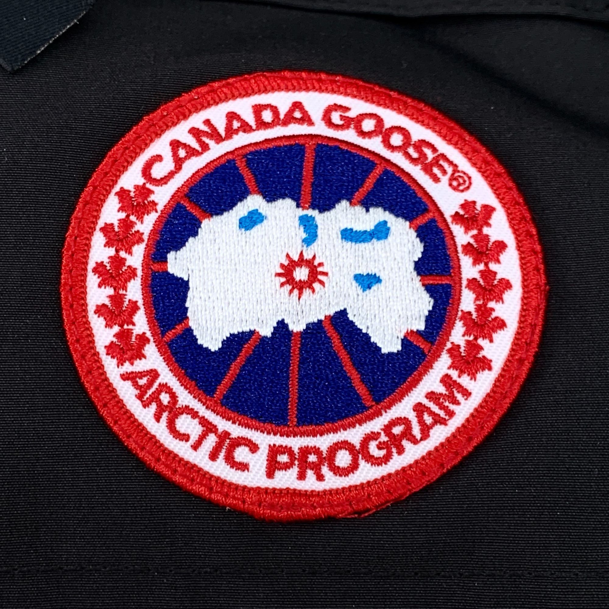 Canada Goose Canada Goose Arctic Program Black Parka With Fur Hood For Me Size XXS / US 00 / IT 34 - 5 Thumbnail