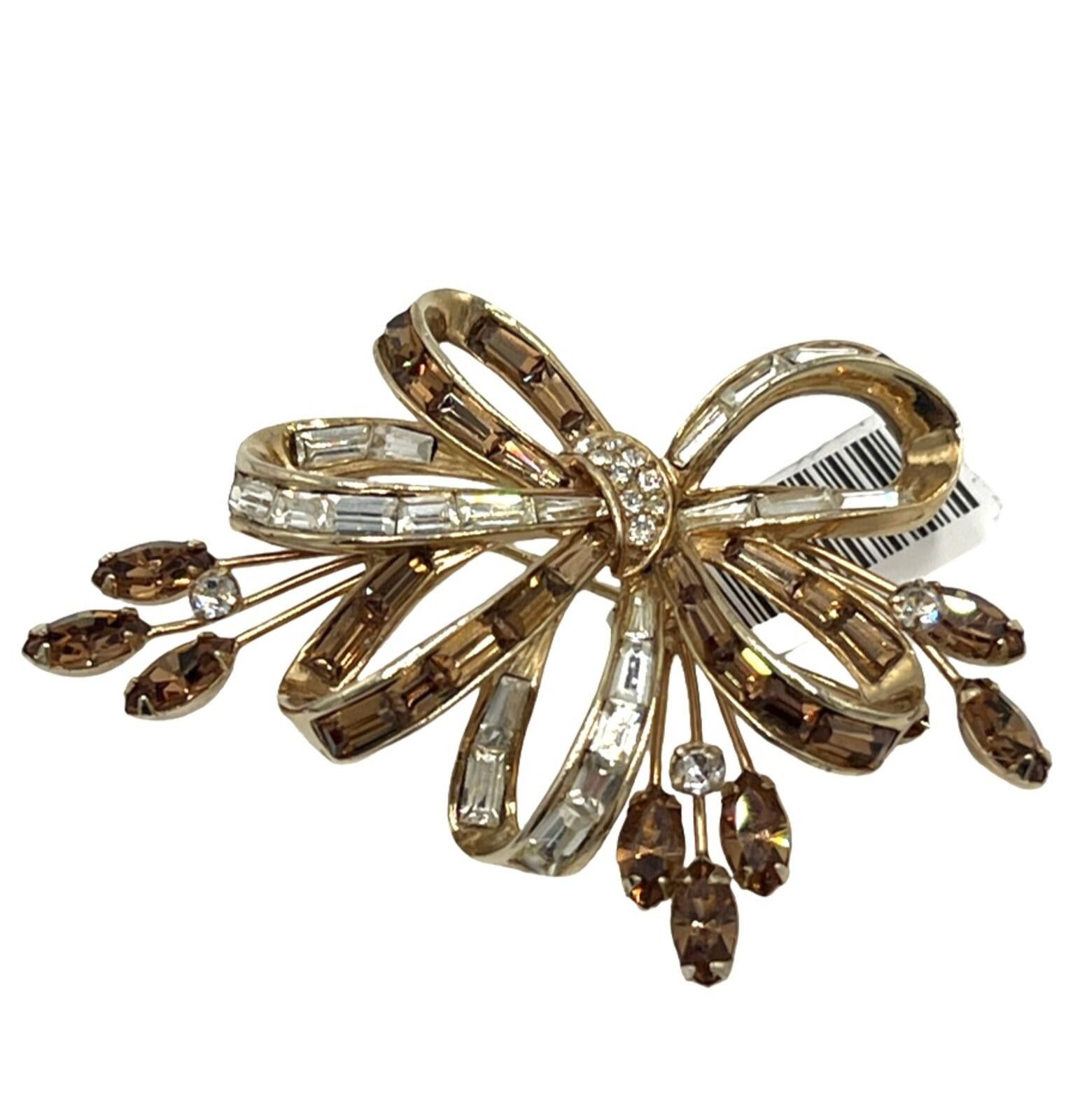 Other Crown Trifari Goldplate White Copper Rhinestone Bow Brooch Size ONE SIZE - 3 Thumbnail
