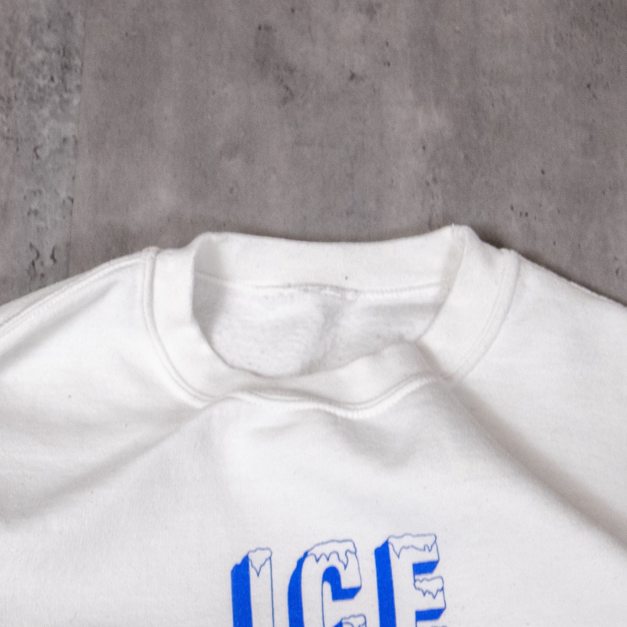 Vintage VTG Y2K 2000's Ice Queen Boxy White Crewneck Sweater Size US M / EU 48-50 / 2 - 7 Thumbnail