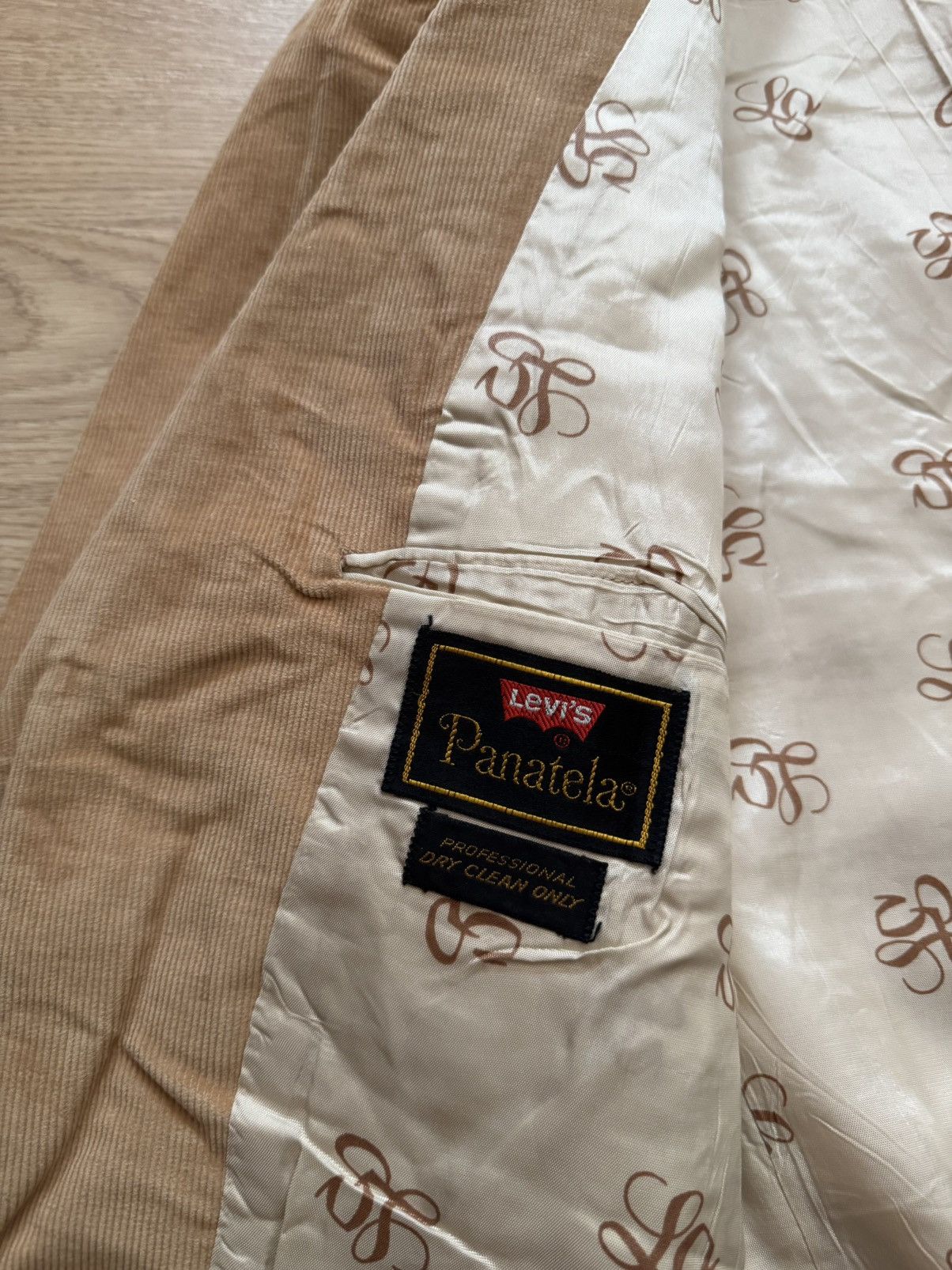 Levi's Vintage 80’s Levi’s Panatela Brown Corduroy Velvet Blazer Size US XL / EU 56 / 4 - 9 Thumbnail
