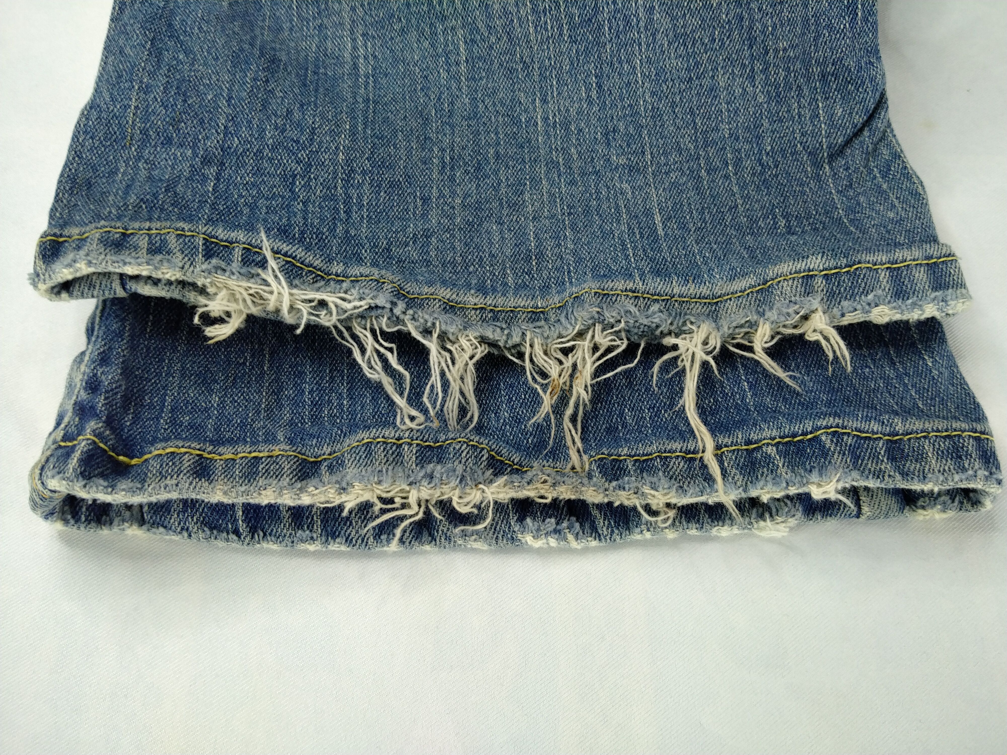 Vintage Blue Vintage Levi's 542 Low Flare Denim 39x31.5 -JN482 Size US 39 - 15 Thumbnail