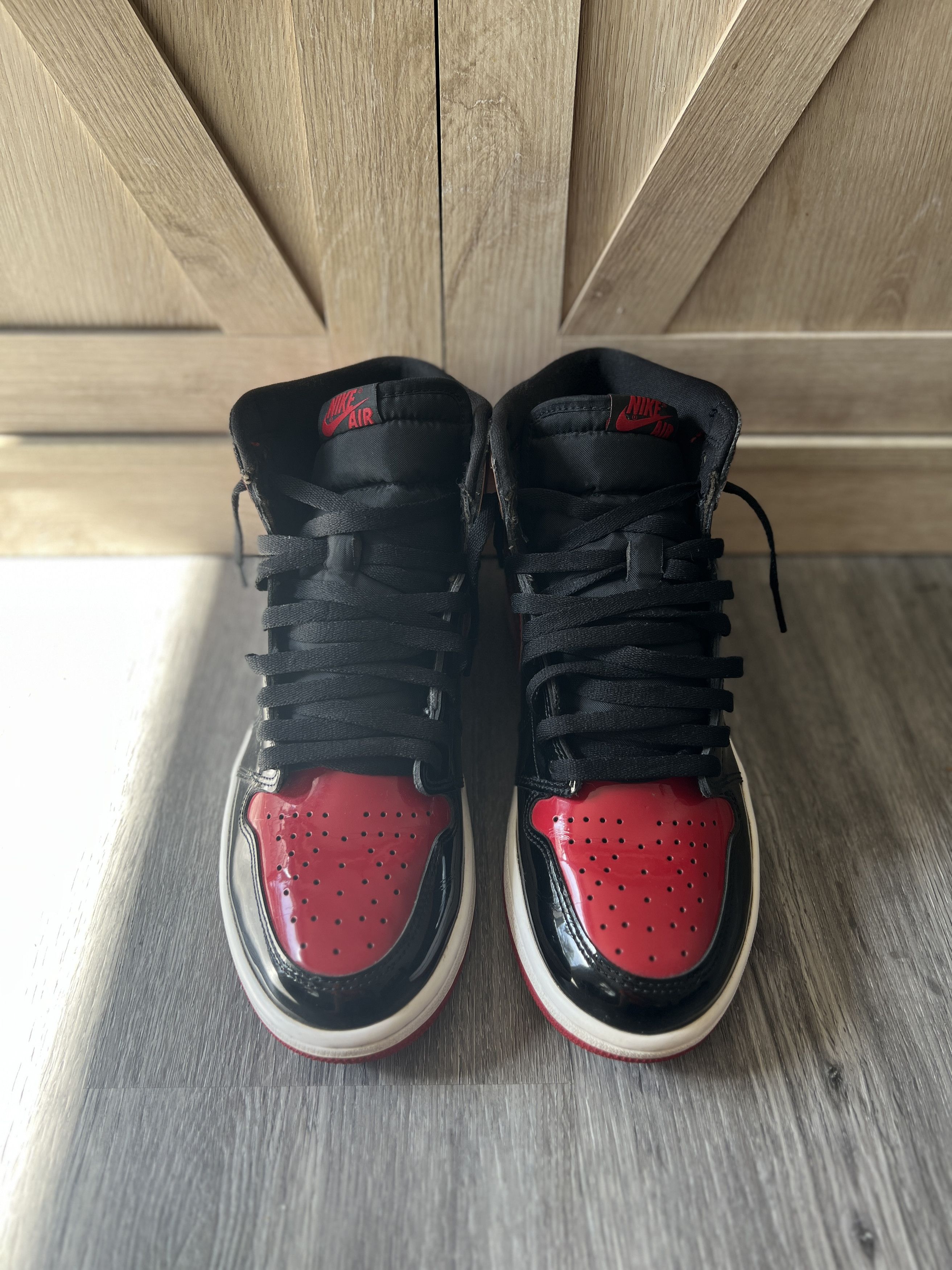 Jordan Brand Jordan 1 Retro High OG Patent Bred Size US 10 / EU 43 - 3 Thumbnail