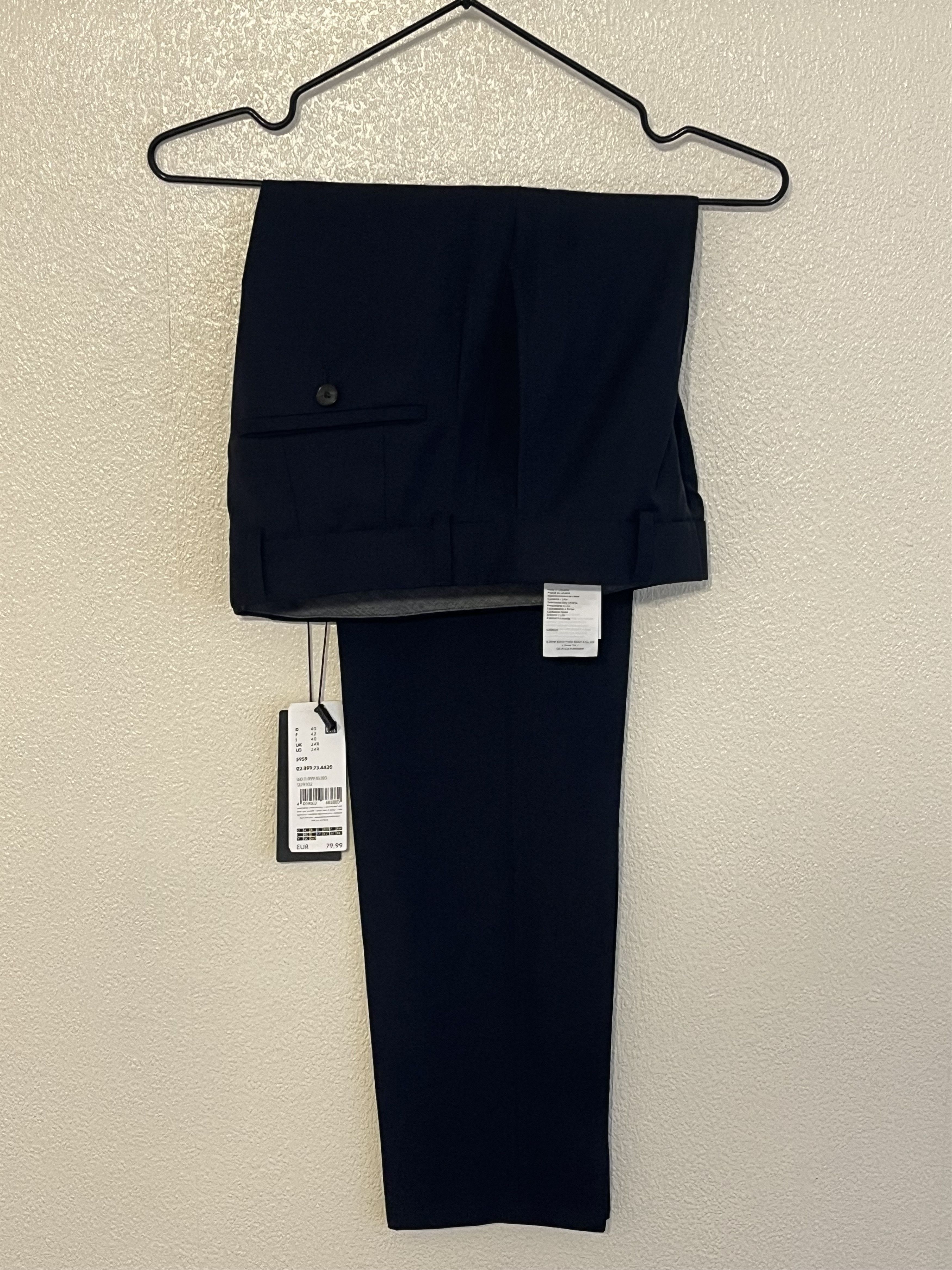 s.Oliver Navy Suit Size 34S - 3 Thumbnail