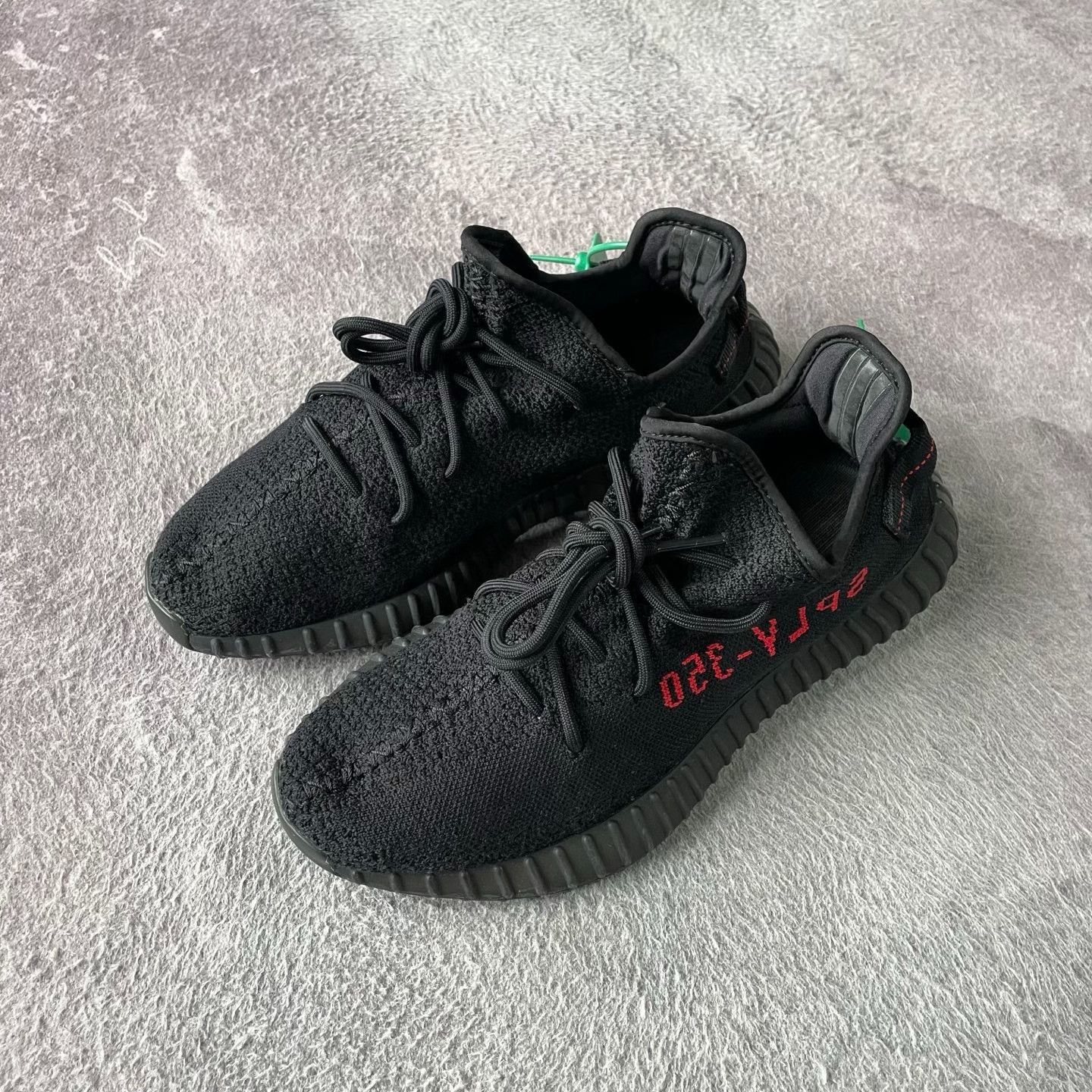 Yeezy Yeezy Black Lowtop Sneakers 44 Men Size US 10.5 / EU 43-44 - 1 Thumbnail