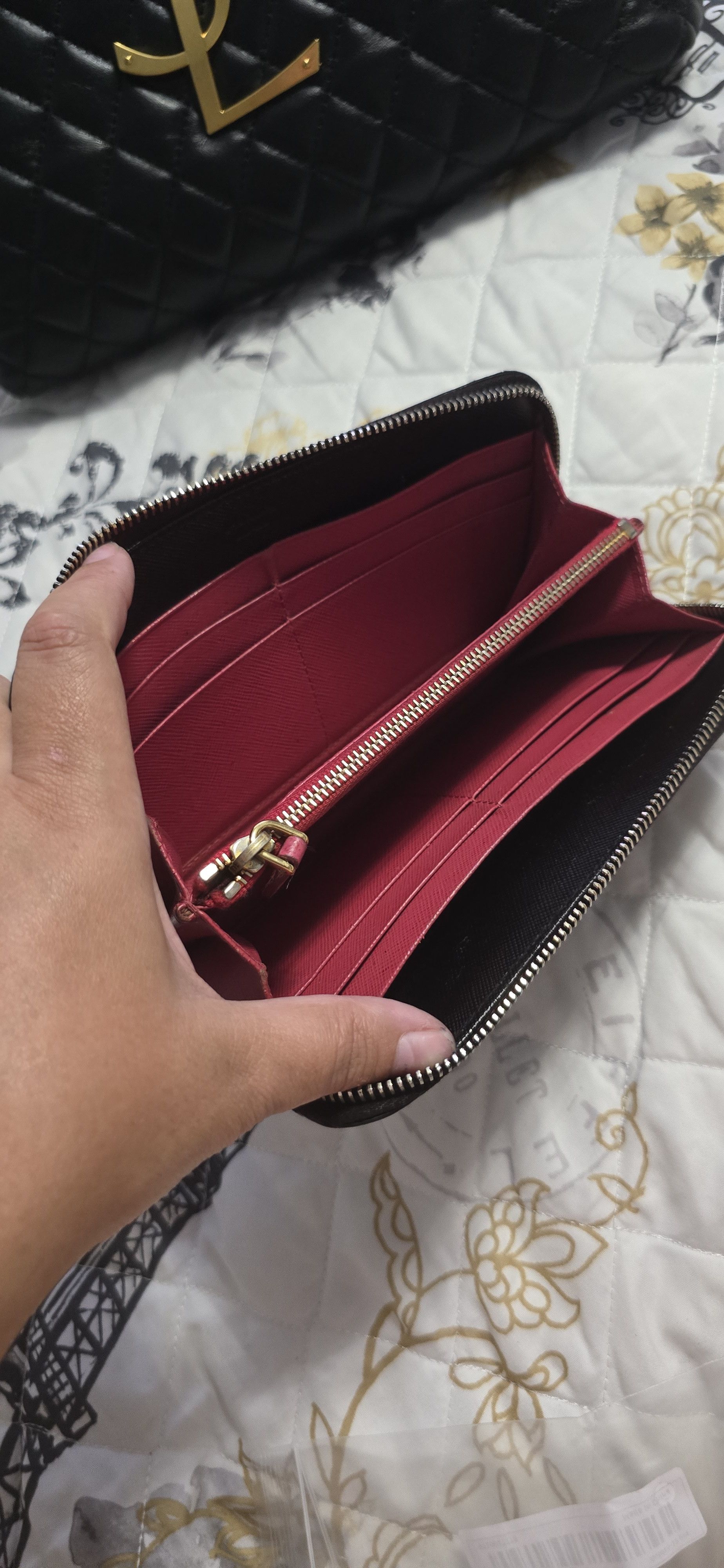 Prada Modified Saffiano Fiocco Zippy Wallet on Chain Size ONE SIZE - 7 Thumbnail