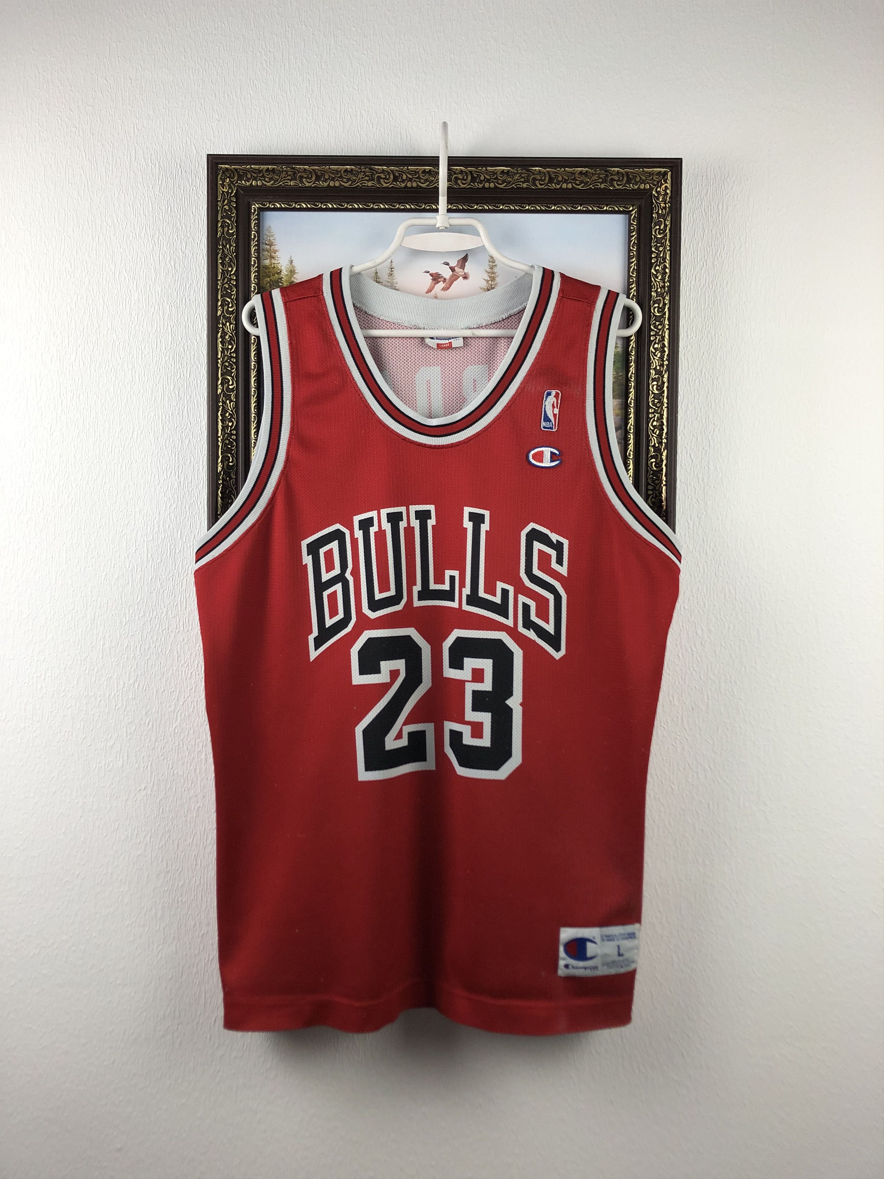 Champion Vintage 90's Champion Chicago Bulls Jordan Jersey Shirt Size US L / EU 52-54 / 3 - 1 Thumbnail