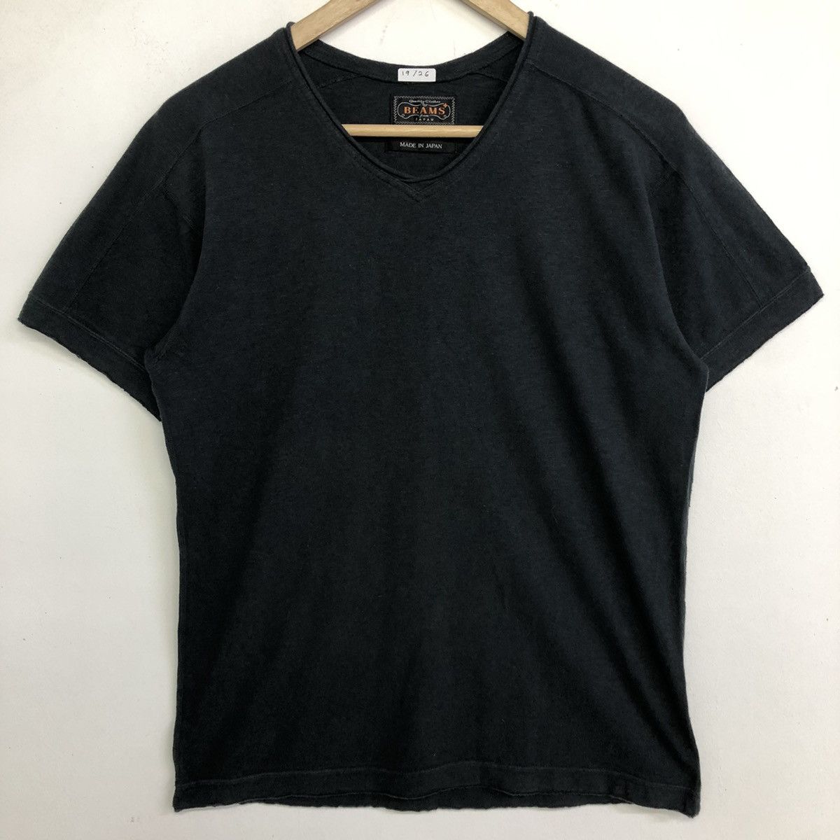 Beams Plus Beams Plus From Japan V Neck Plain Tshirt Size US S / EU 44-46 / 1 - 4 Thumbnail