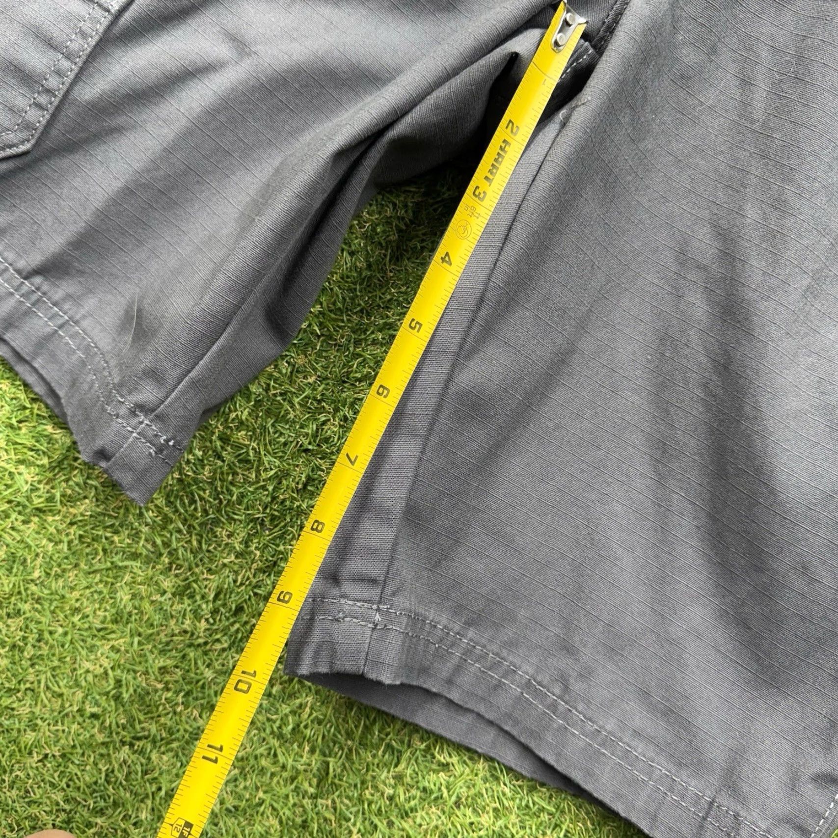 Vintage Brahma Cargo Shorts Mens 30 Grey Ripstop Cotton Blend Relaxed Fit Workwear Pockets Cargo Outdoor Men Size US 30 / EU 46 - 4 Thumbnail