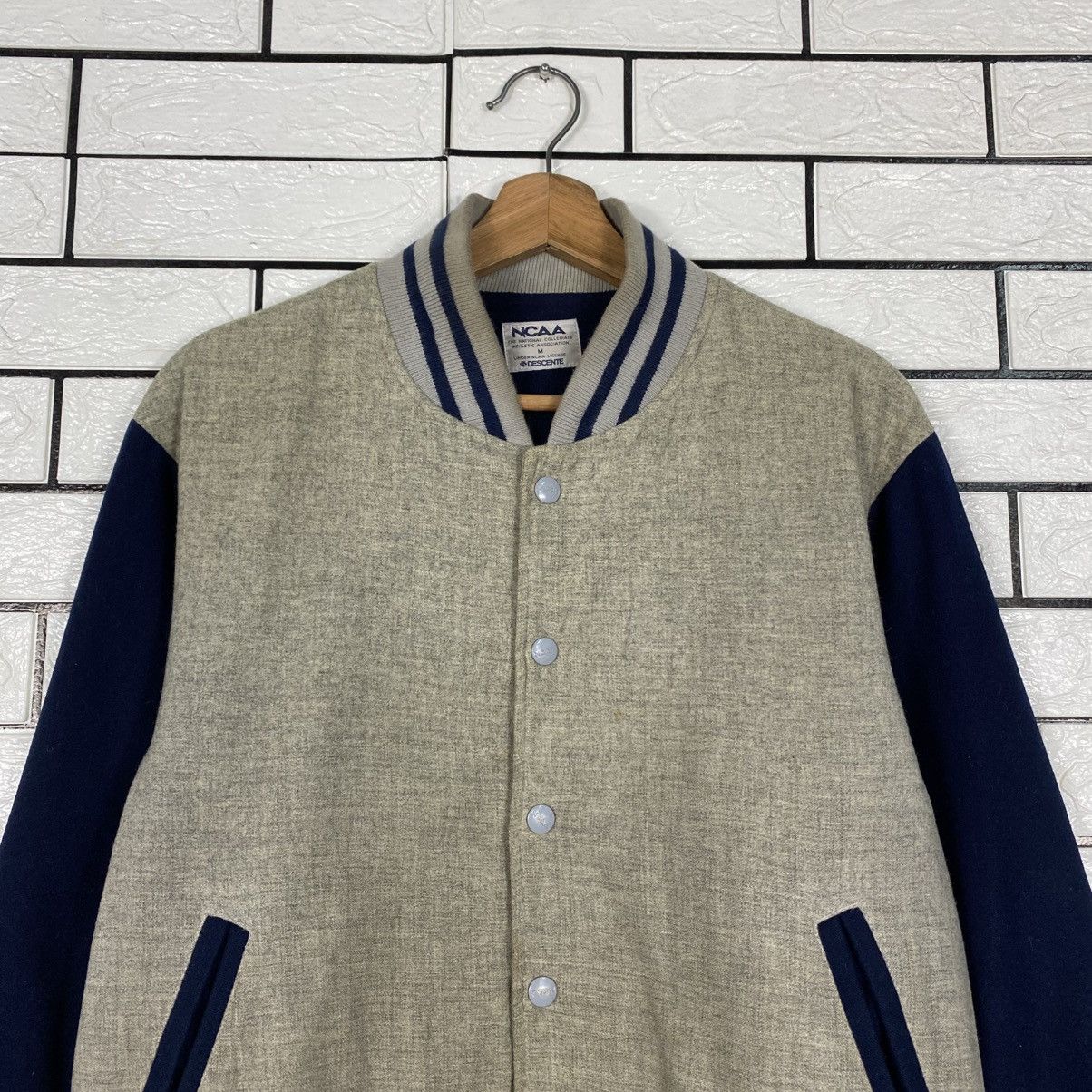 Japanese Brand Vintage Varsity Jacket Ncaa Descente Size US M / EU 48-50 / 2 - 4 Thumbnail