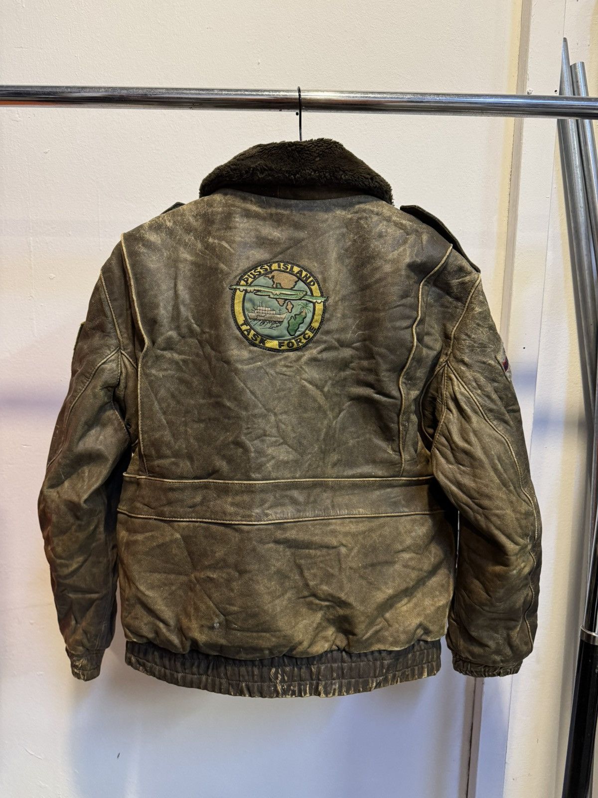 Genuine Leather Vintage G1 Texas Dallas Pussy Island AirForce Leather Jacket Size US M / EU 48-50 / 2 - 2 Thumbnail