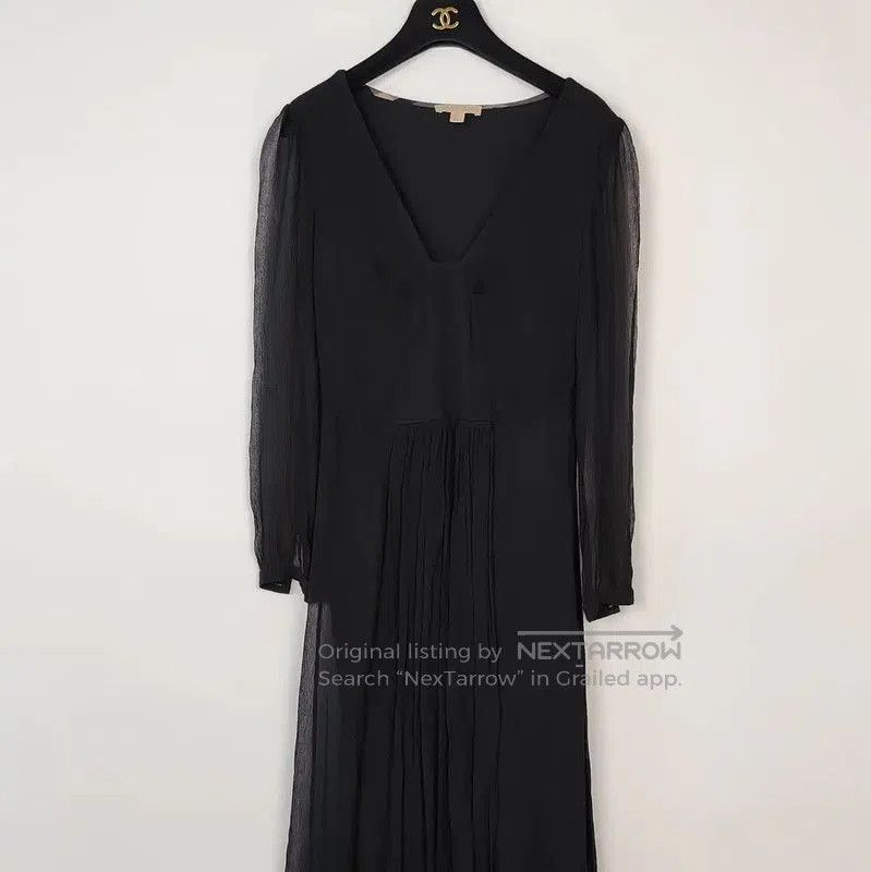Burberry Burberry Black Silk Dress for Women. Size M / US 6-8 / IT 42-44 - 1 Thumbnail