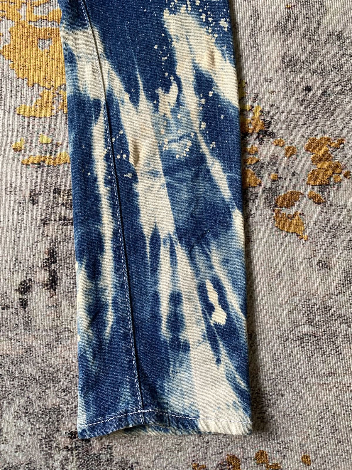 Dsquared2 Snow Acid Wash Strechable Jeans