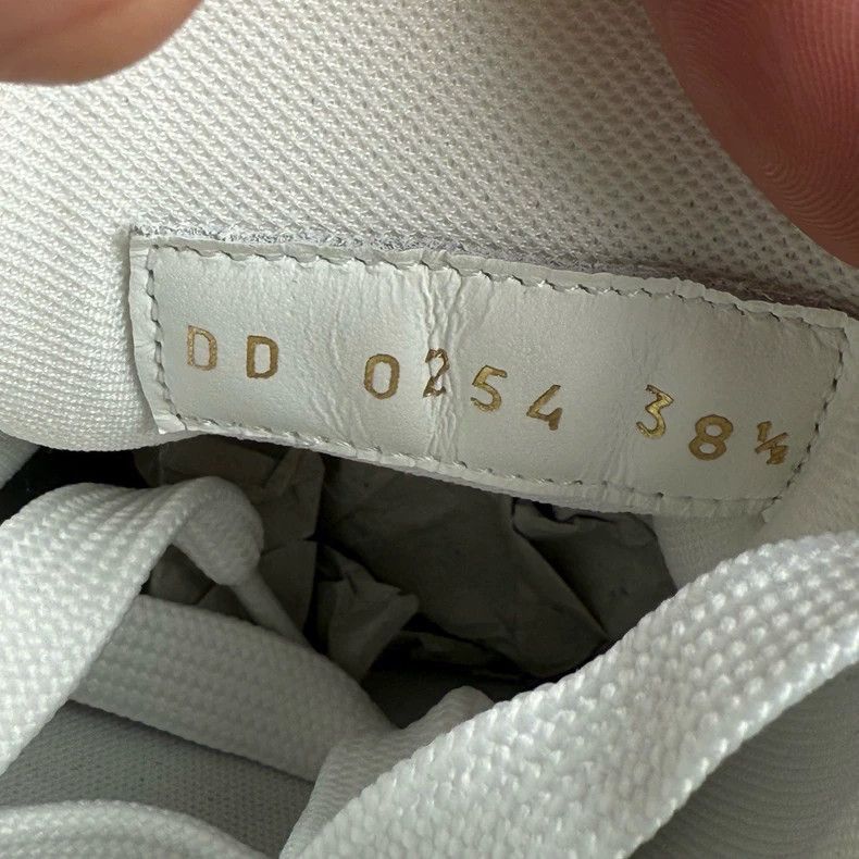 Louis Vuitton Louis Vuitton Trainer Black White Sneakers-2506 Size US 8 / EU 41 - 8 Thumbnail