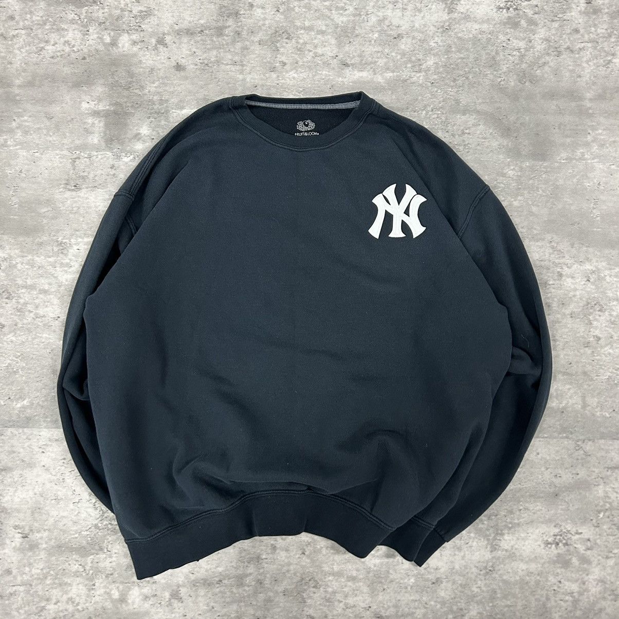 New York Yankees Vintage New York Yankees Crewneck sweatshirt Size US XL / EU 56 / 4 - 1 Thumbnail