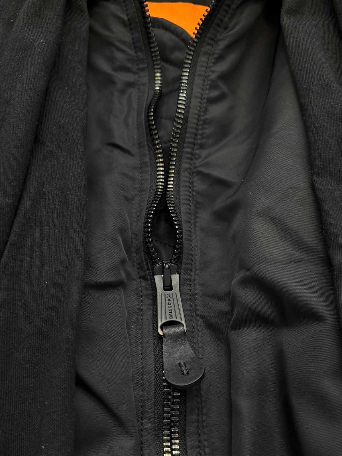 Balenciaga 2024 Incognito Silk Padded Bomber Shirt Hoodie Size US S / EU 44-46 / 1 - 10 Thumbnail