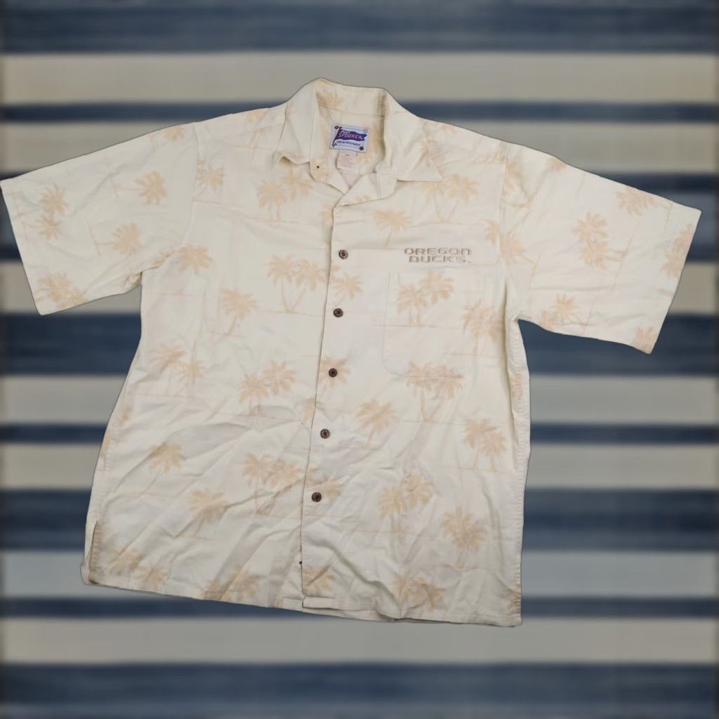 Reyn Spooner VINTAGE Reyn Spooner University of Oregon Tropical Hawaiian Shirt Men Short Sleeve Cream M Size US M / EU 48-50 / 2 - 1 Thumbnail