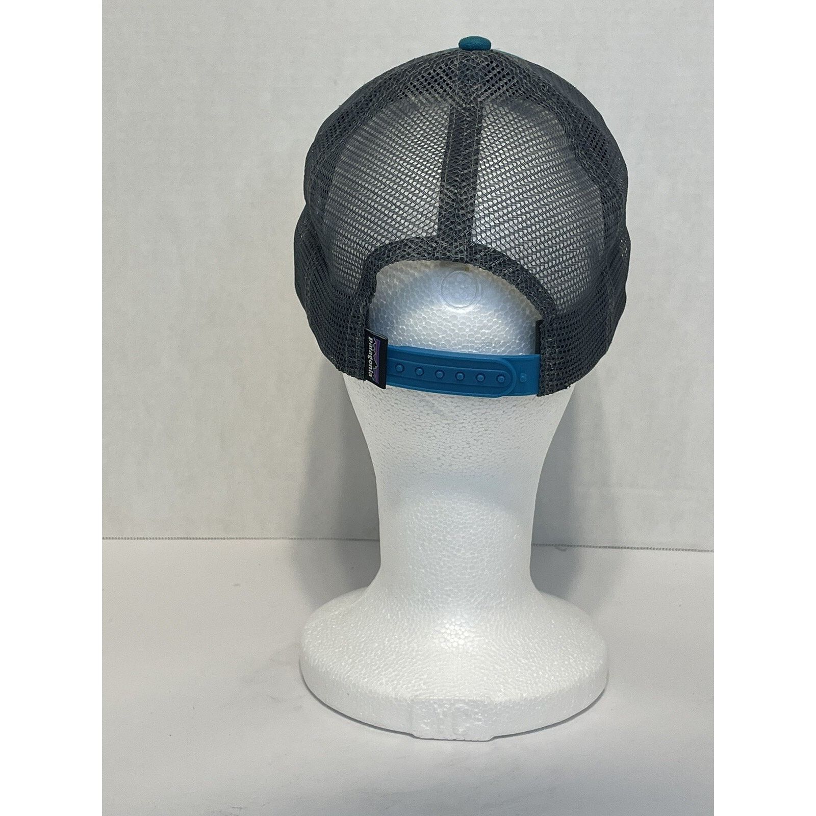 Patagonia Patagonia Ventura CA Trucker Hat Snapback Mesh Blue Gray Size ONE SIZE - 7 Thumbnail