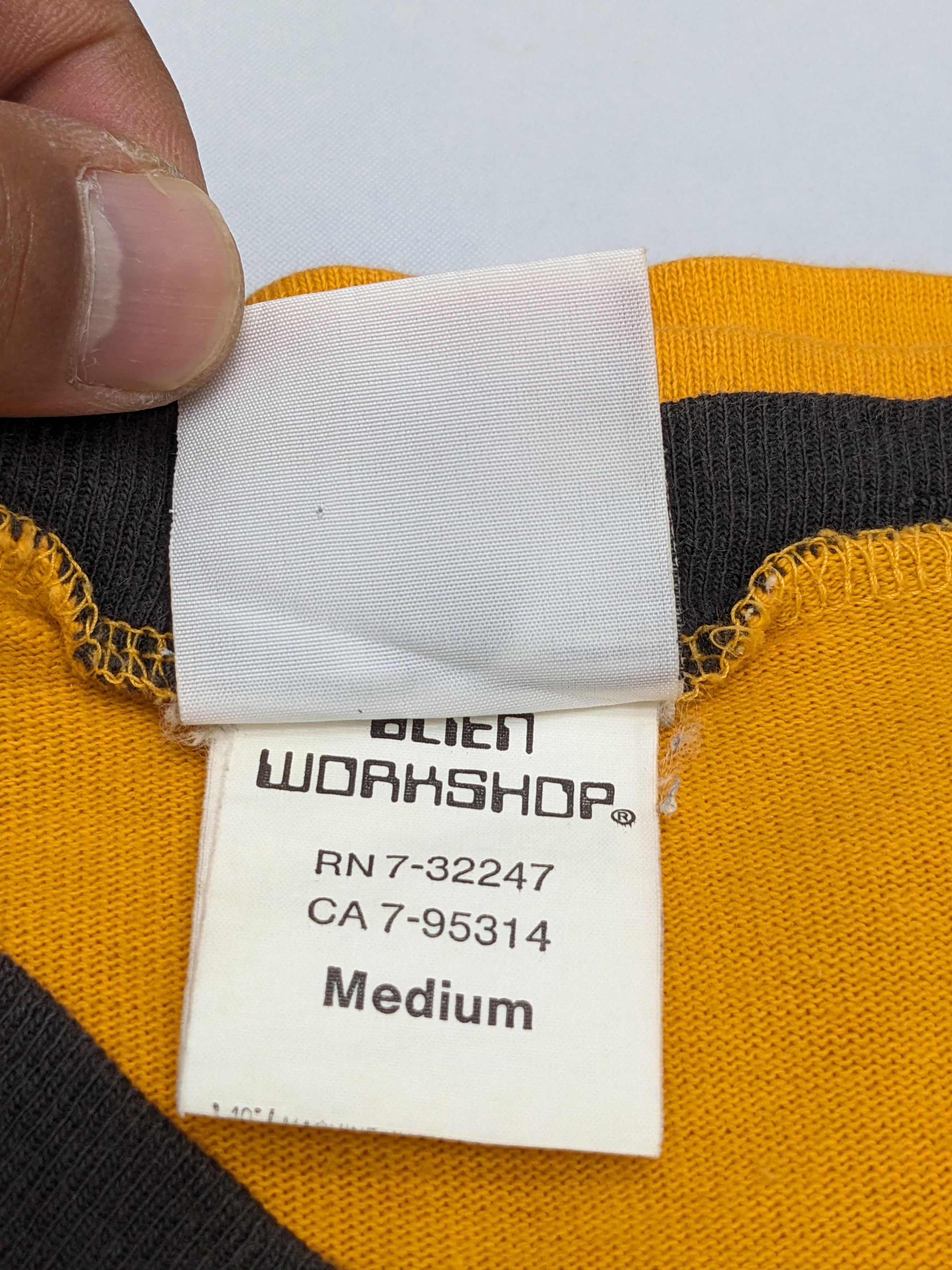 Alien Workshop VINTAGE ALIEN WORKSHOP TSHIRT Size US M / EU 48-50 / 2 - 10 Thumbnail