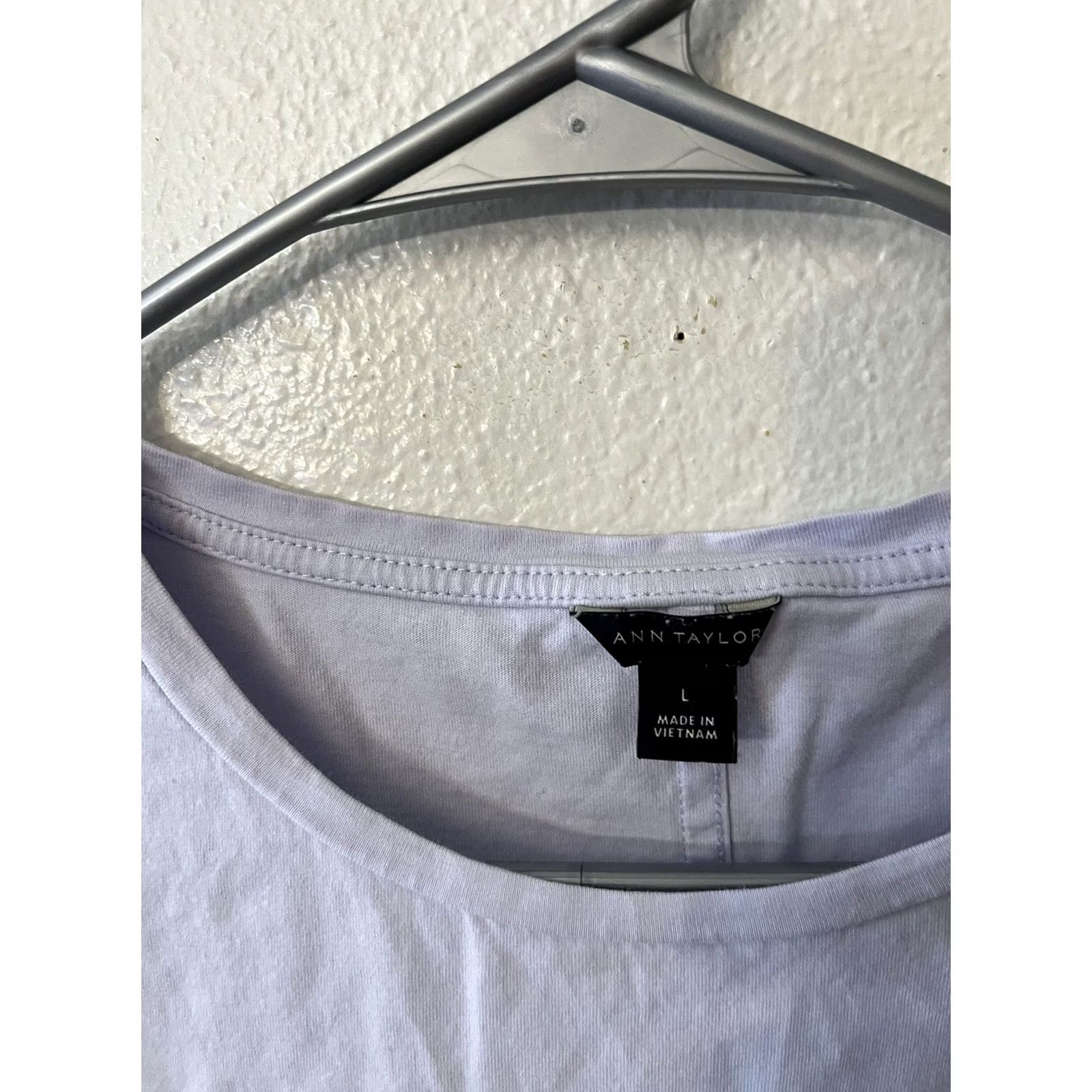 Ann Taylor Ann Taylor Blue Solid T Shirt Top Womens Size Large Short Sleeve Crew Neck Flutter Sleeve 100% Cotton Knit Casual Basic Lightweight Machine Washable Size L / US 10 / IT 46 - 3 Thumbnail