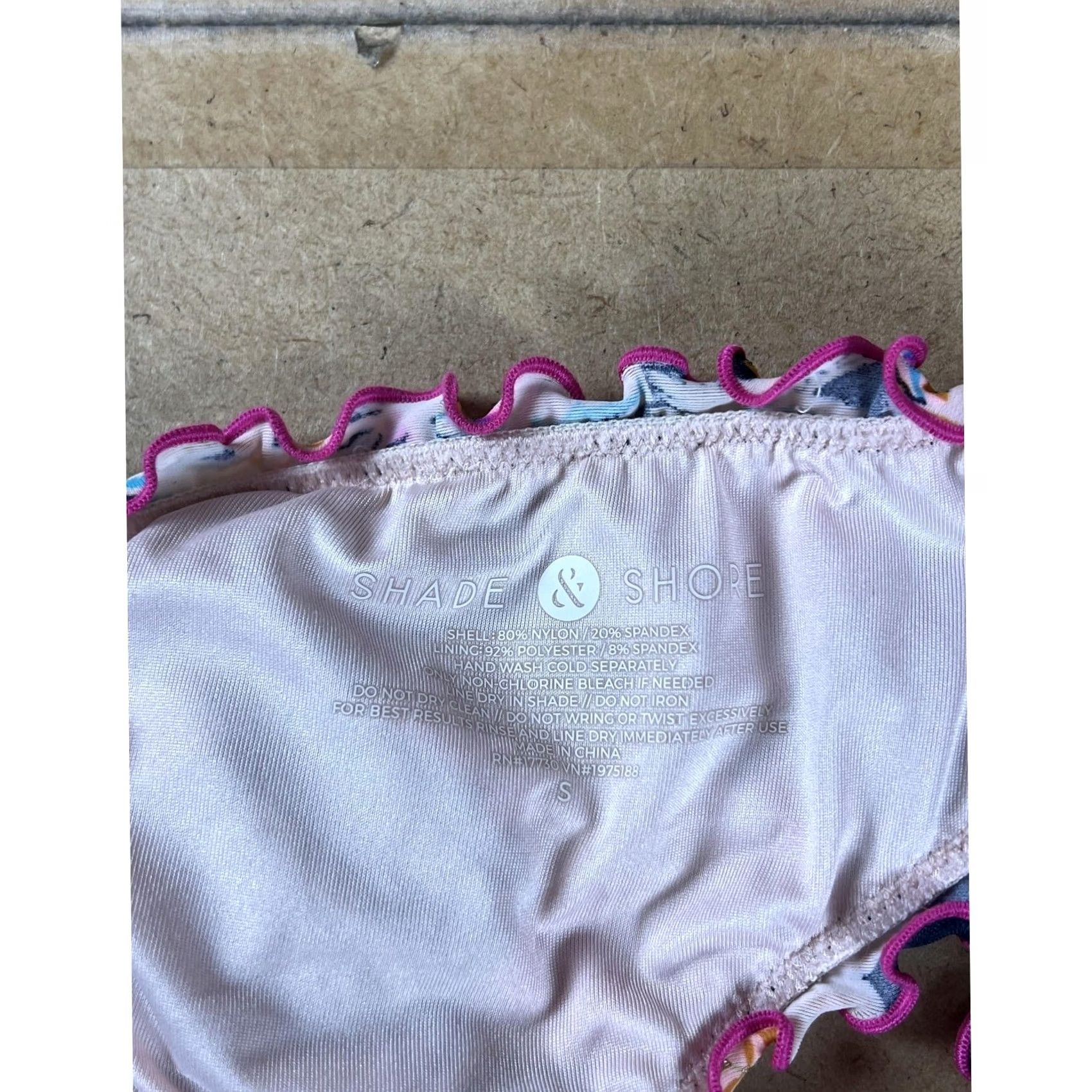 Vintage Shade & Shore Bottom Womens S Blue Bikini Lined Elastic Waist Ruffle Floral Size 28" / US 6 / IT 42 - 4 Thumbnail