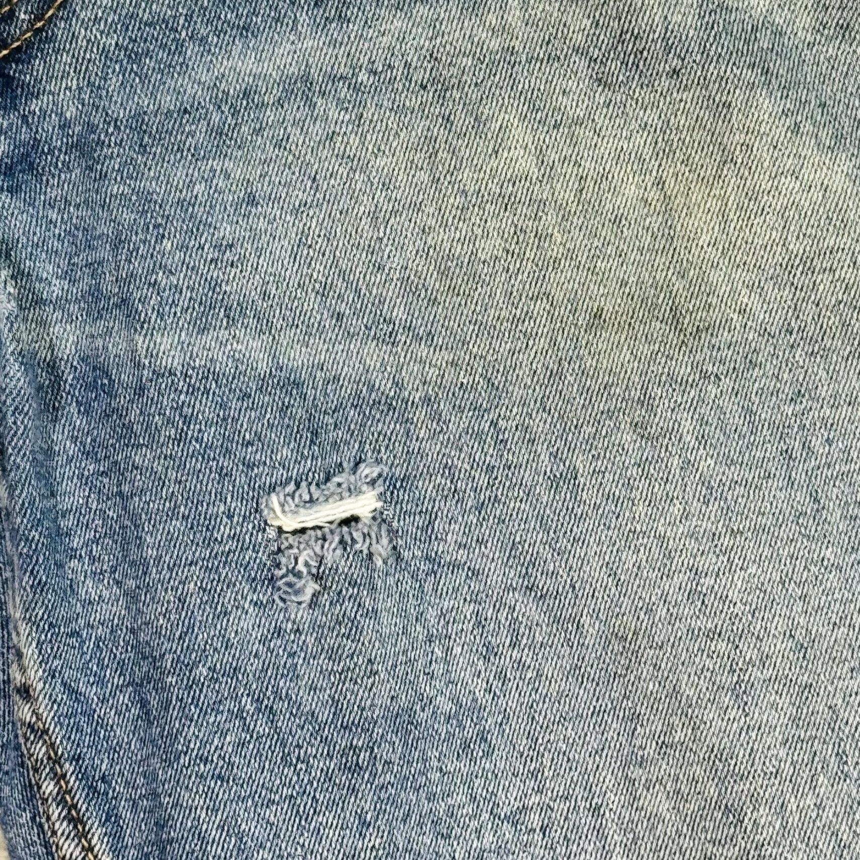 Levi's Levi's 501 Jeans Mens 34x32 Blue Medium Wash Straight Button Fly Denim Stretch Distressed Pocket 5-Pocket Regular Size US 34 / EU 50 - 6 Thumbnail