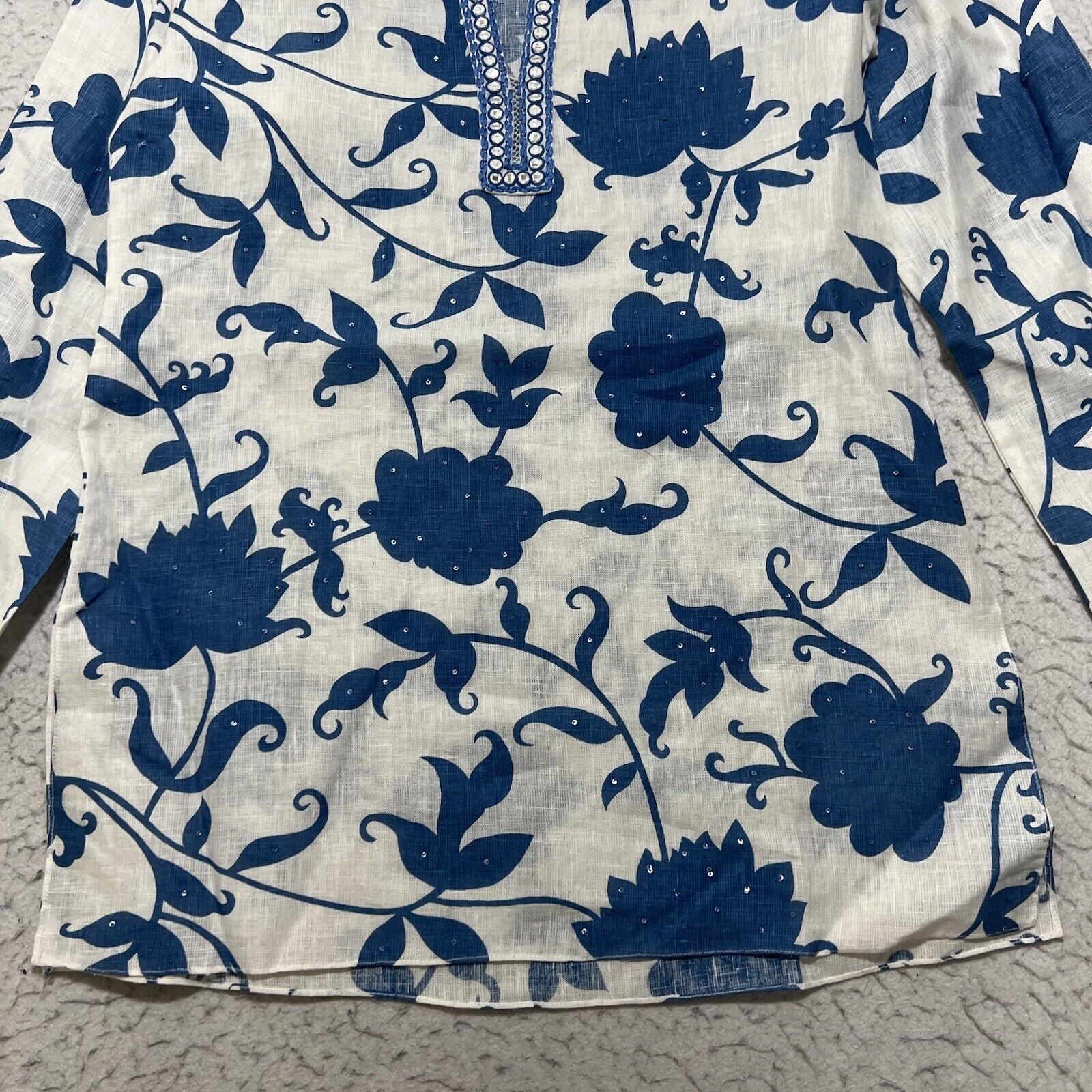 Other Bella Tu by Gopi Vaid Women's 4 Floral Rhinestone Blouse Size S / US 4 / IT 40 - 6 Thumbnail