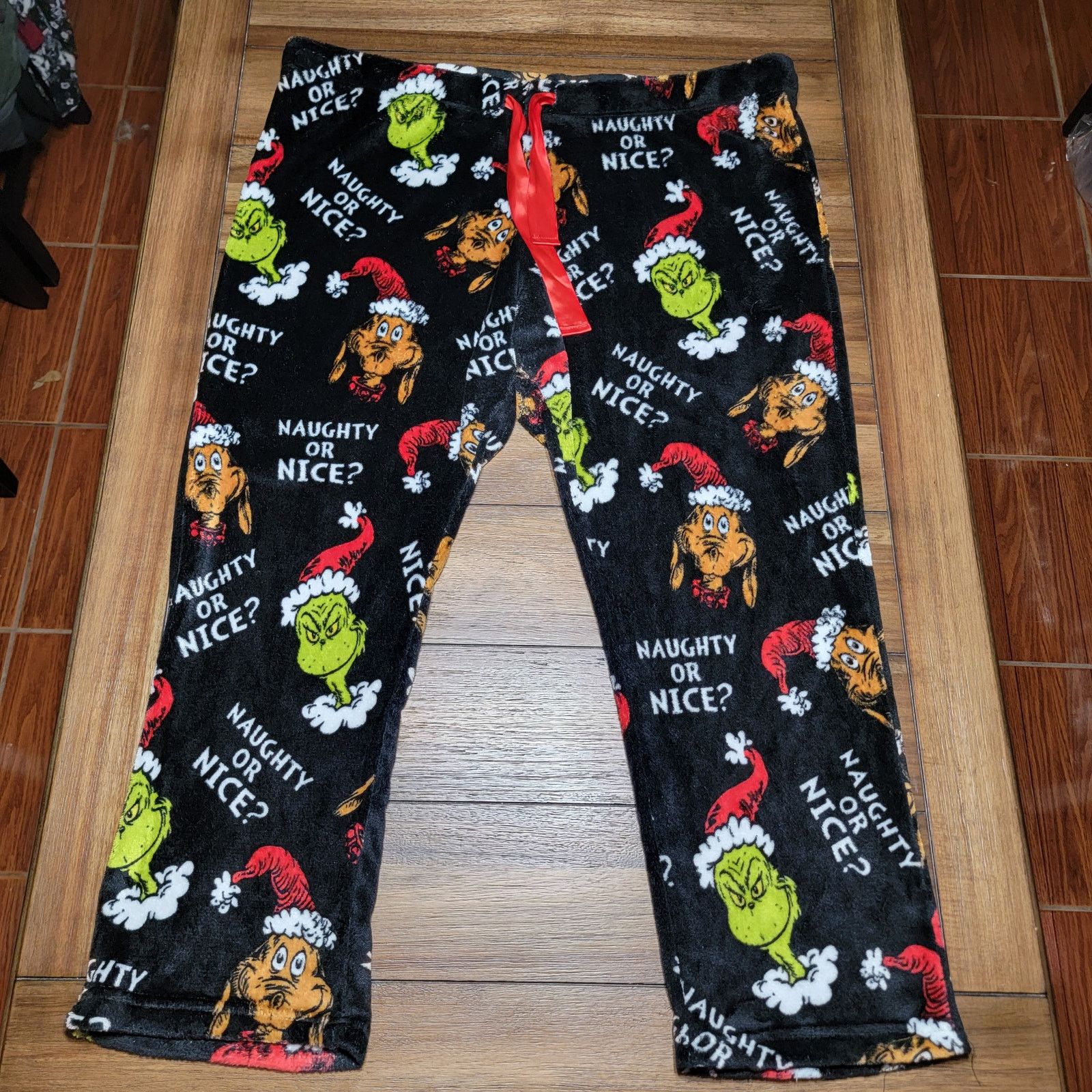Other Dr. Seuss Soft Fleece Grinch Lounge Pants- Size 3X (22W/24W) Size 42" / US 20 - 1 Thumbnail
