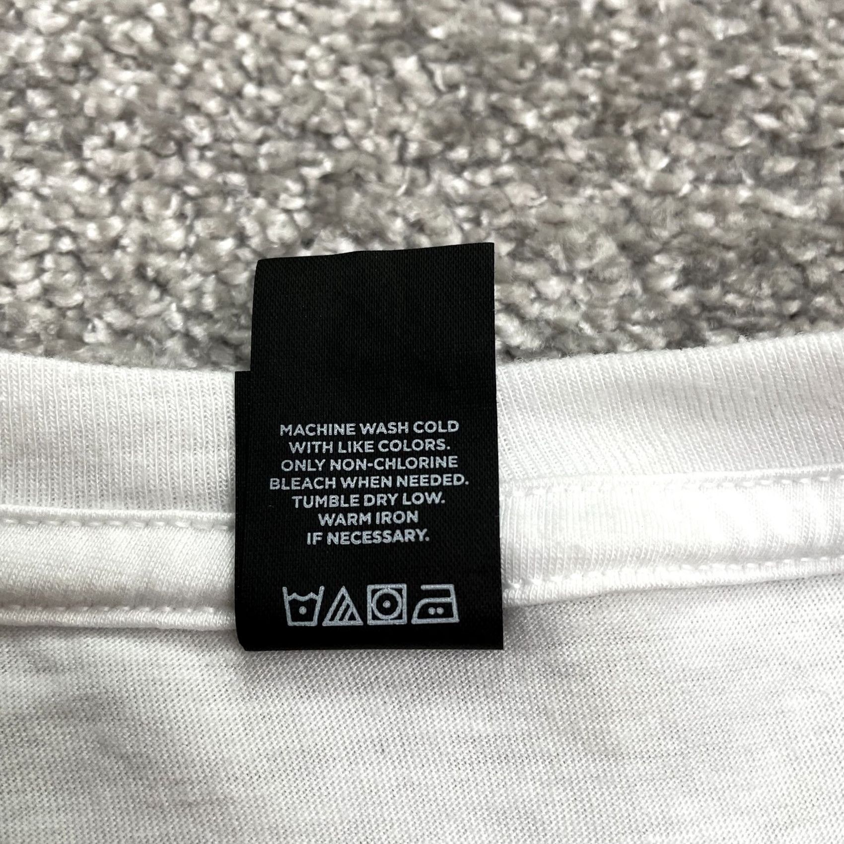 Vintage District District Made Graphic Soft T-Shirt Mens M White Crew Neck Cotton Casual Tee Size US M / EU 48-50 / 2 - 6 Thumbnail
