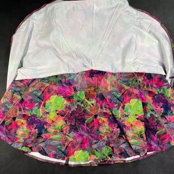 Lululemon NWT Lululemon Court Crush Tennis Dress Womens Size 6 Size M / US 6-8 / IT 42-44 - 4 Thumbnail