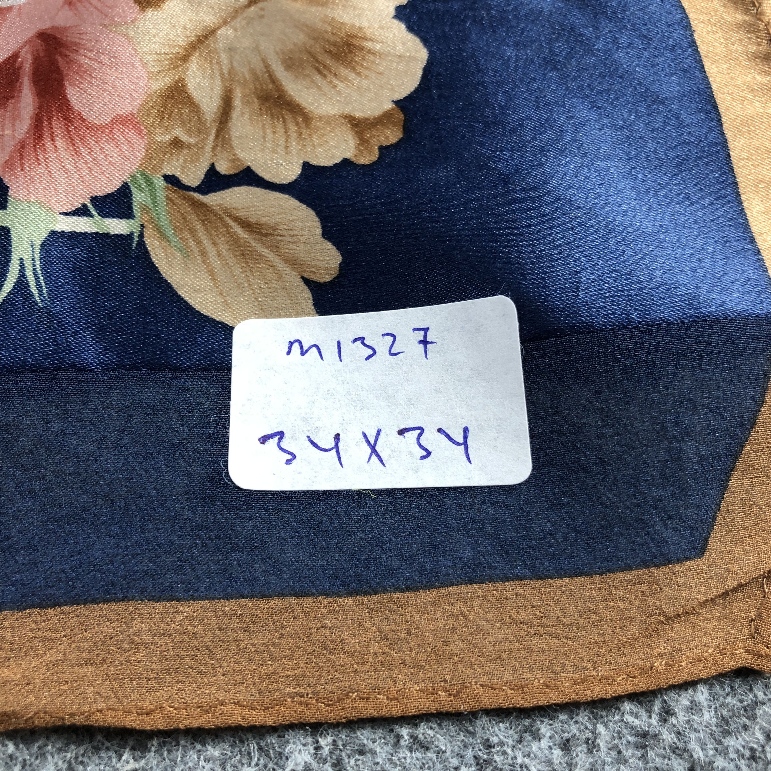 Vintage Jun Ashida Floral Silk Scarf M1327 Size ONE SIZE - 18 Thumbnail
