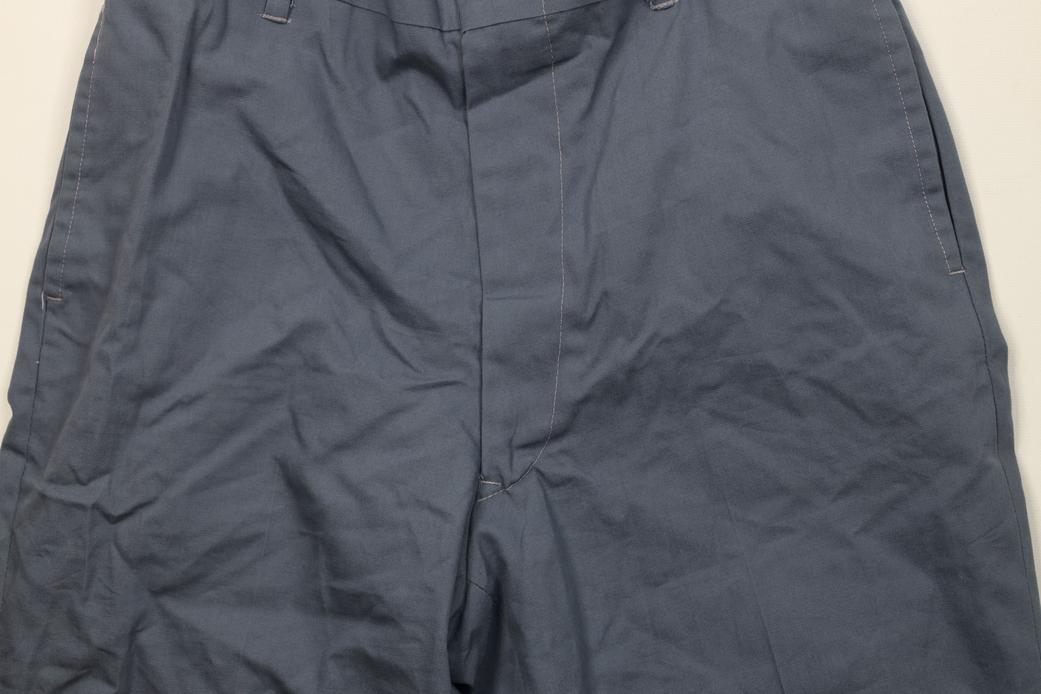 Vintage Vintage 50s 60s Streetwear Above Knee Chino Golf Shorts Size US 30 / EU 46 - 3 Thumbnail