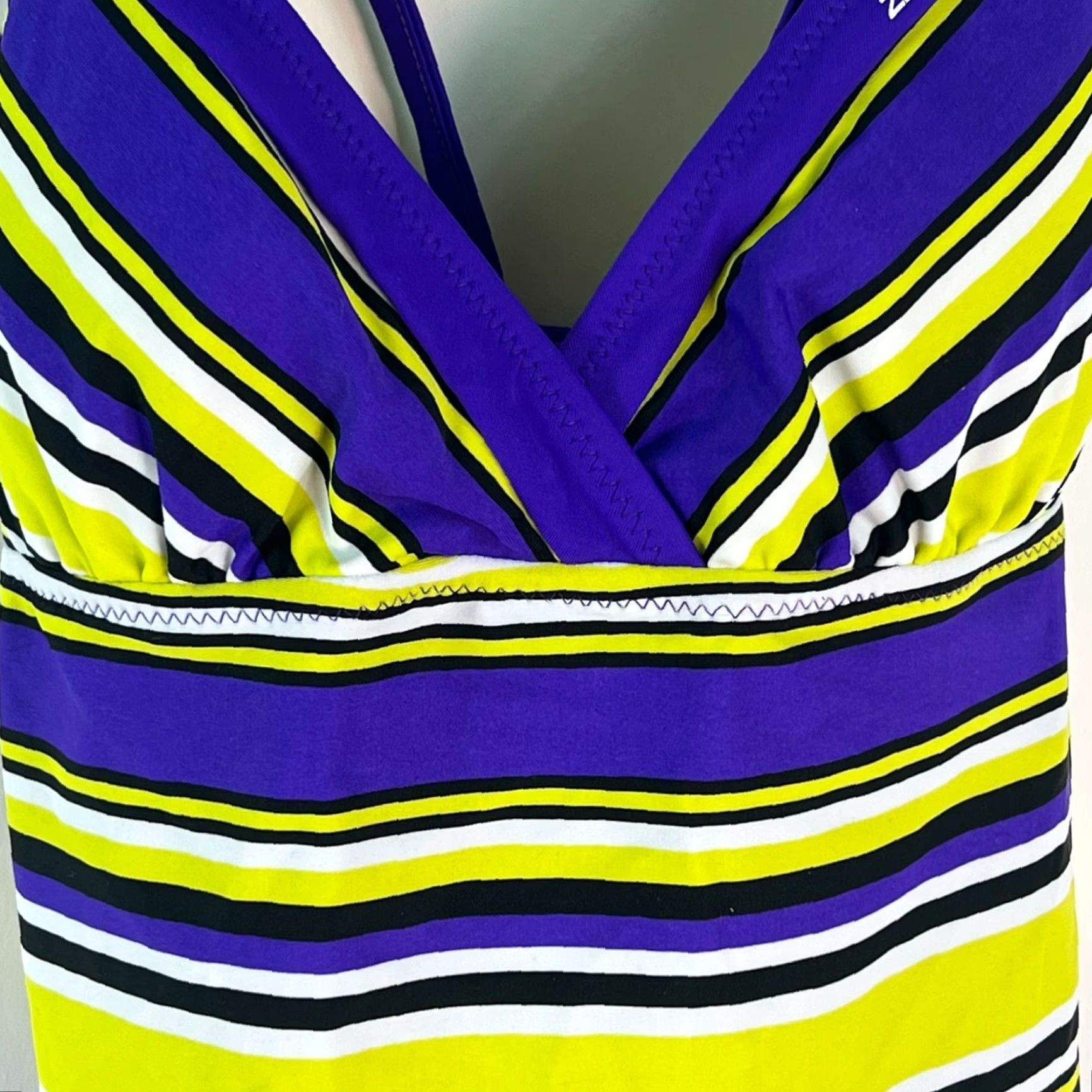 Vintage **Zero Posor Women's Green Blue Striped Cross Halter Tankini Top Size 6** User: Zero Posor Women's Green Blue Striped Cross Halter Tankini Top Size 6 Size M / US 6-8 / IT 42-44 - 2 Thumbnail