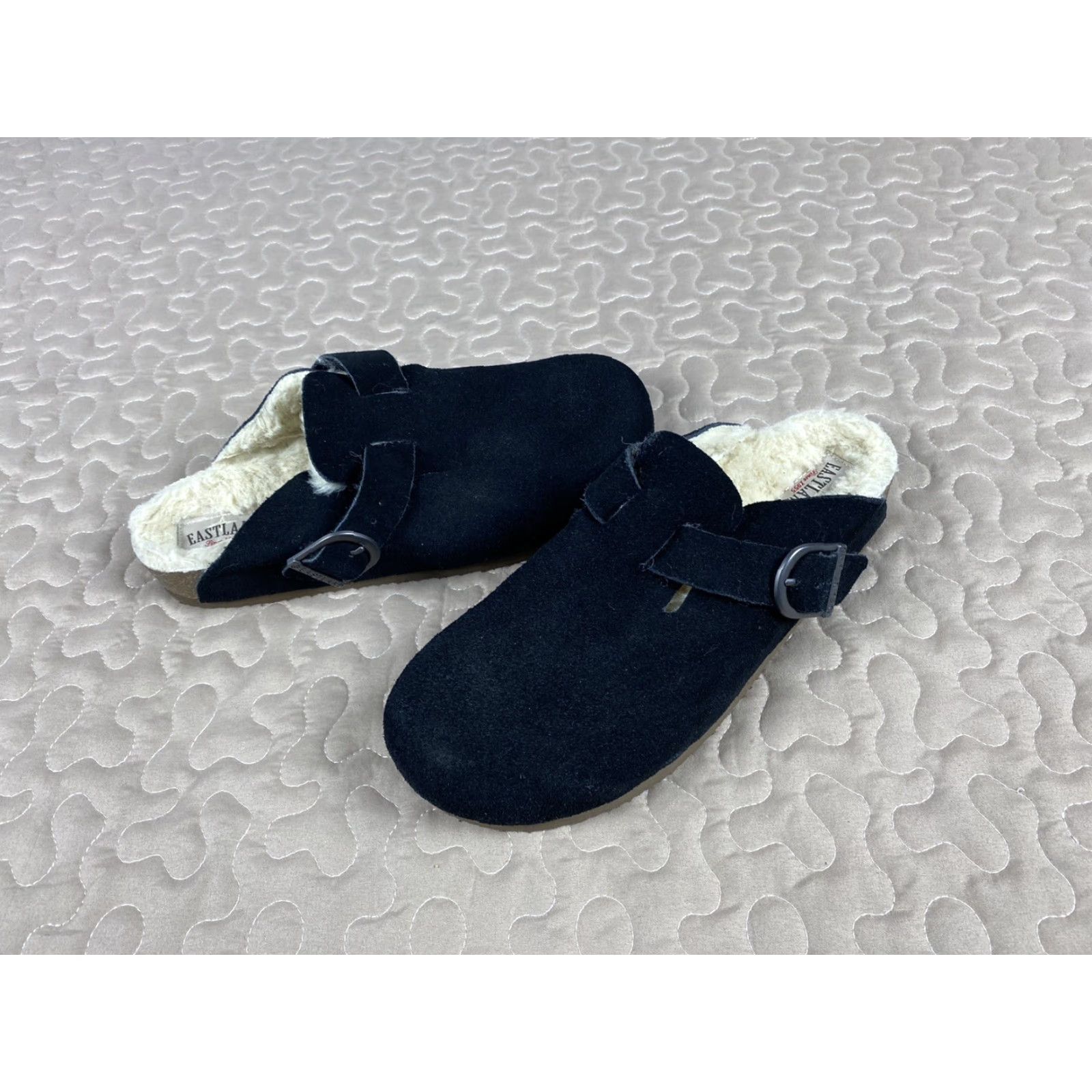 Eastland VINTAGE Eastland 1955 Slip On Clogs Sherpa Fleece Lined Black Mens Sz 11 New Size US L / EU 52-54 / 3 - 5 Thumbnail
