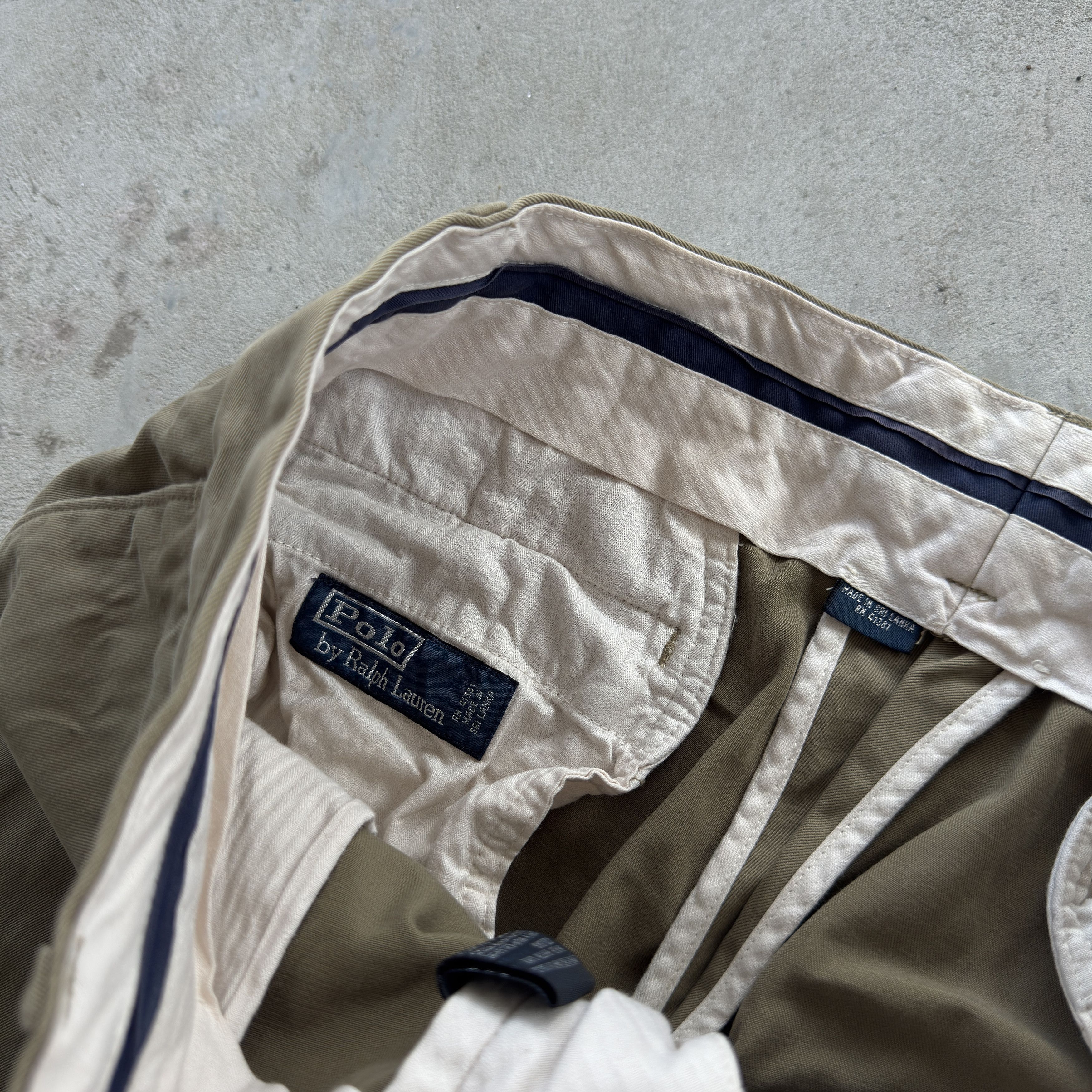 Polo Ralph Lauren Vintage Polo Ralph Lauren Beige Chino Trousers Straight Leg Size US 33 - 10 Thumbnail
