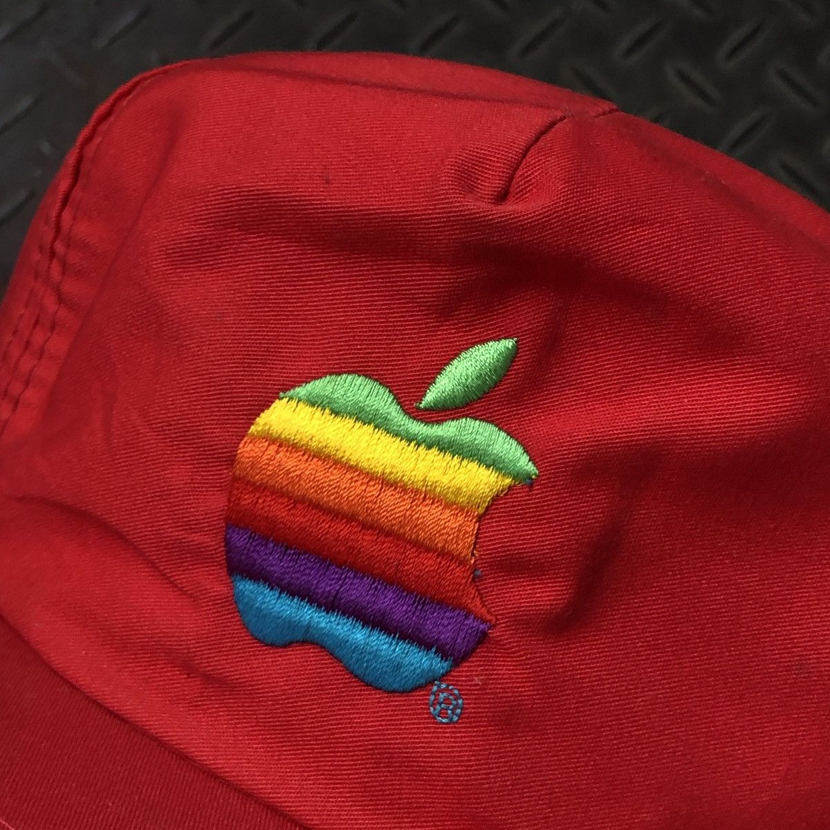 Apple Vintage Apple Har Mac Macintosh Computer Red Snapback Hat Size ONE SIZE - 4 Thumbnail