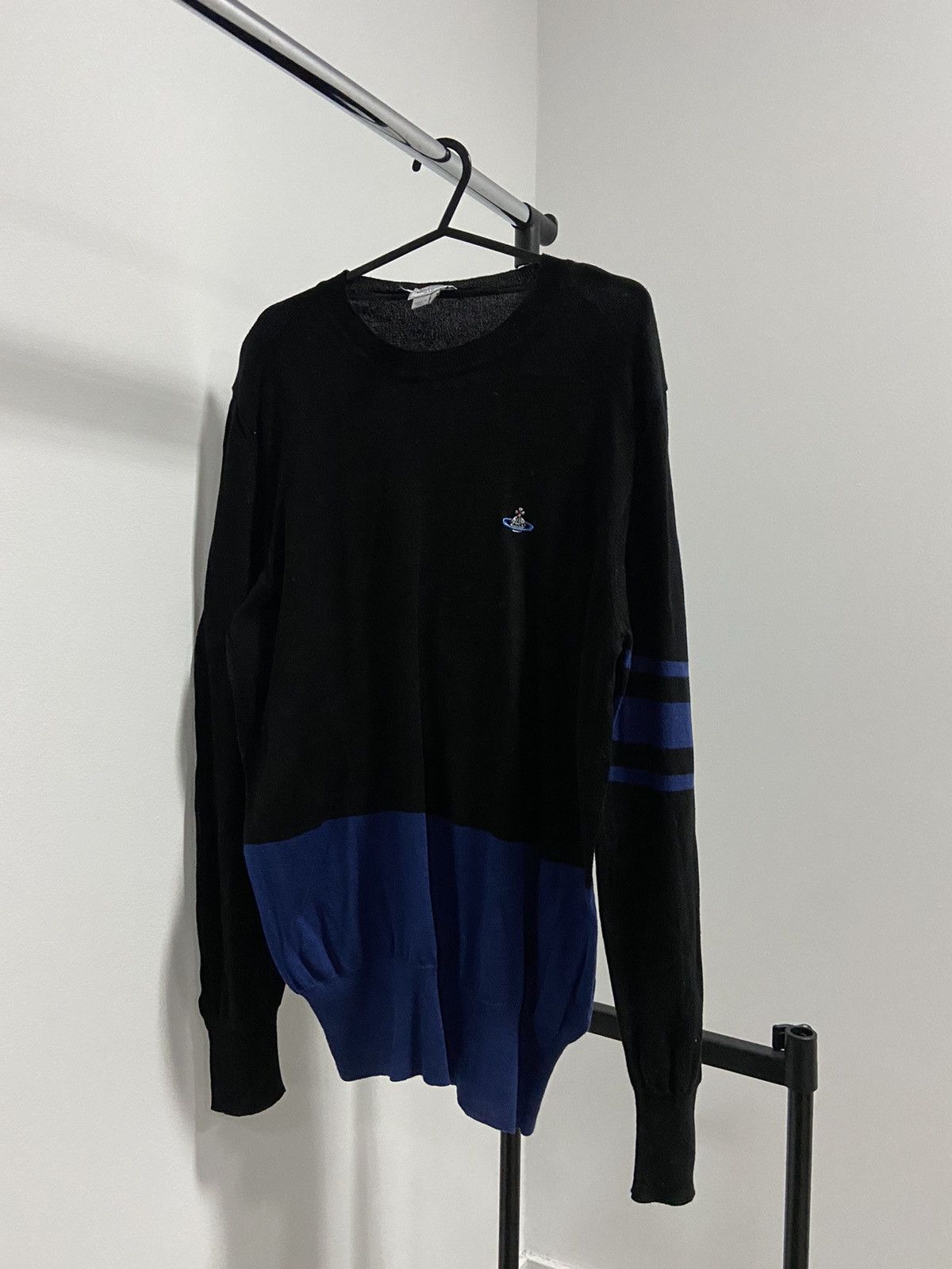Vintage × Vivienne Westwood Vivienne Westwood small Logo Vintage sweater Luxury Size US XL / EU 56 / 4 - 1 Thumbnail