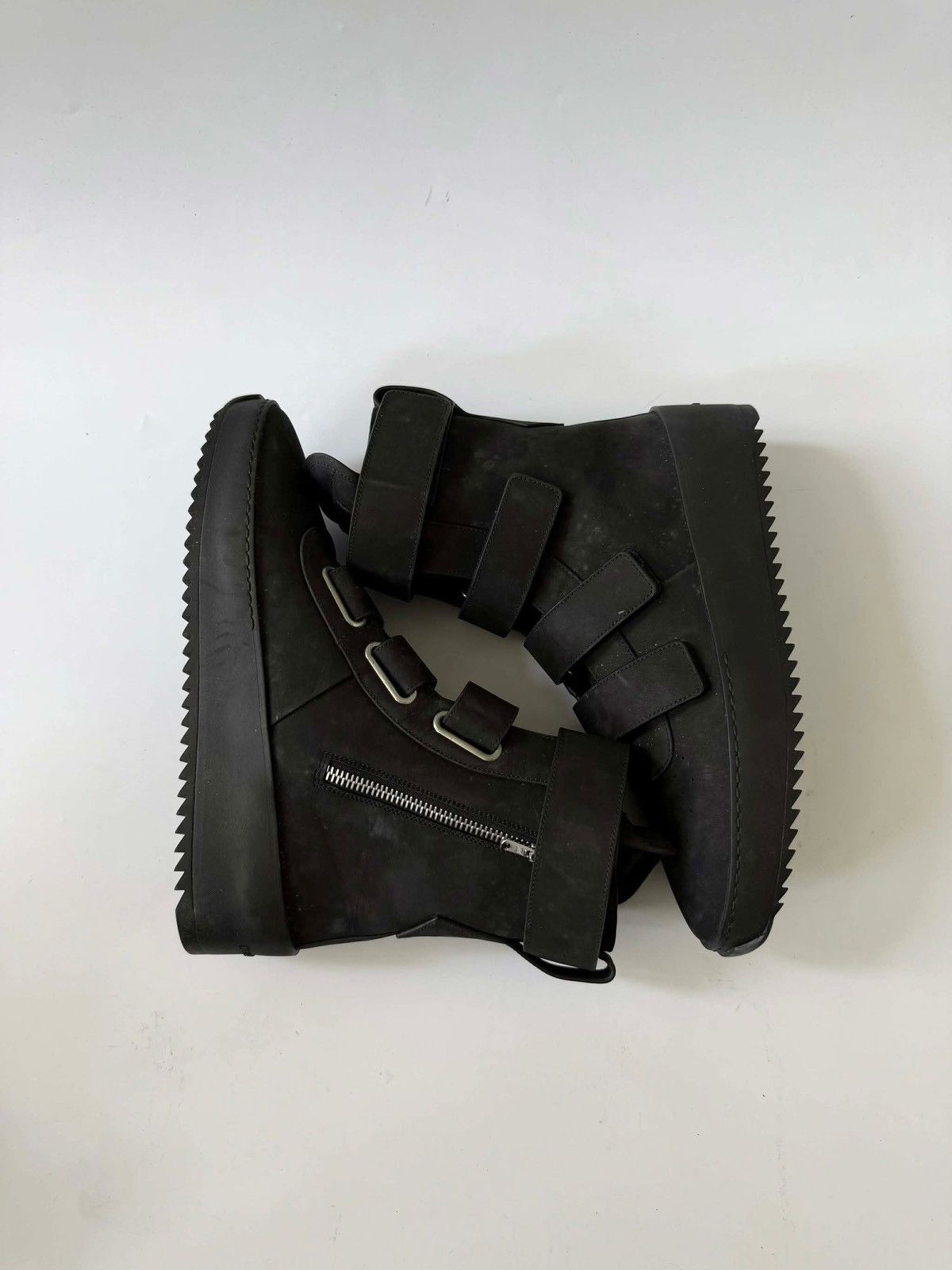 Fear of God Fear of God x Evident Future Military Sneaker Size US 10 / EU 43 - 6 Thumbnail