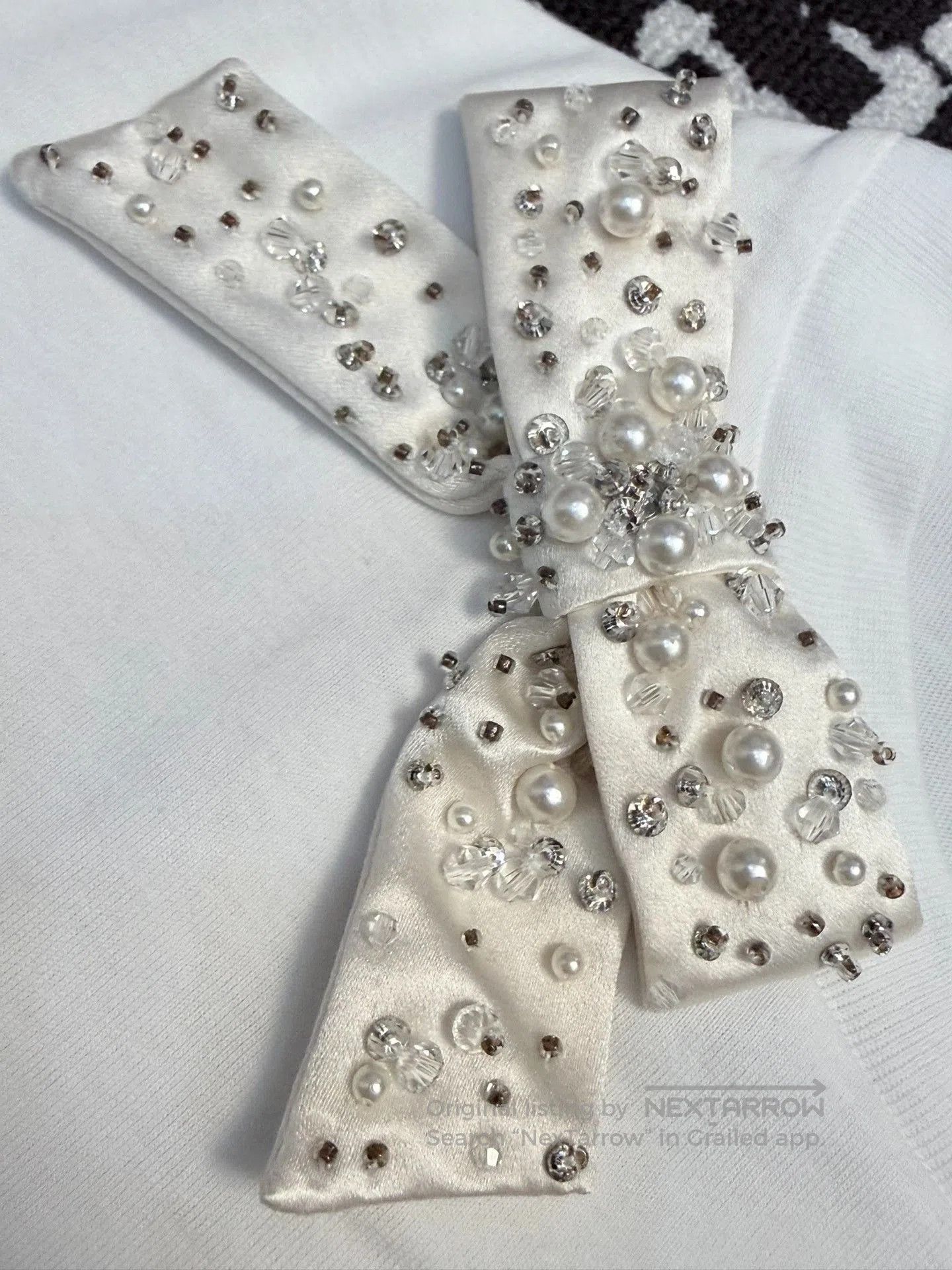 Other White Butterfly Pearl Rhinestone Top. Size ONE SIZE - 3 Thumbnail