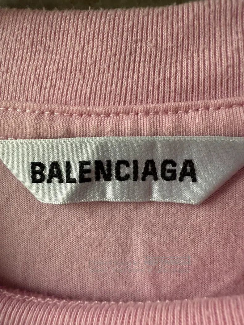 Balenciaga Balenciaga Seven Languages Short Sleeve Size US XS / EU 42 / 0 - 3 Thumbnail