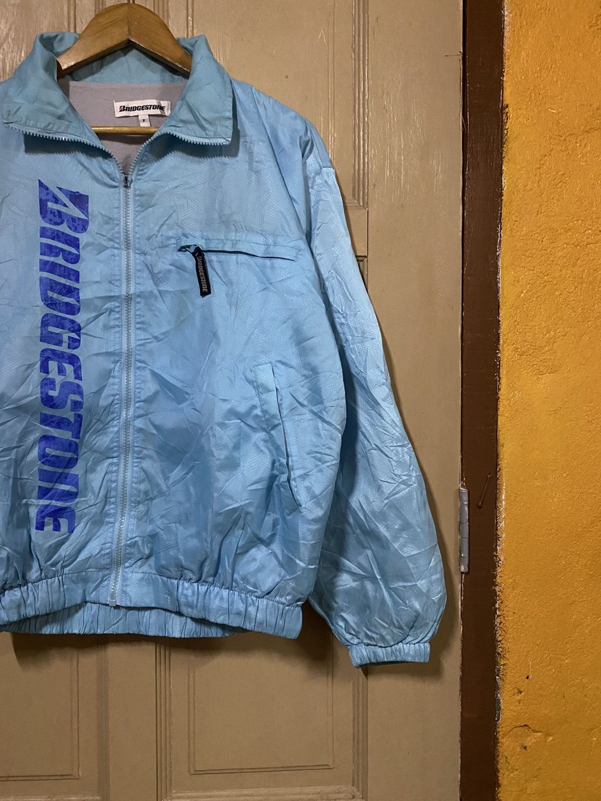 Vintage Vintage 90s Bridgestone Albelt Light Blue Nylon Windbreaker Size US M / EU 48-50 / 2 - 6 Thumbnail