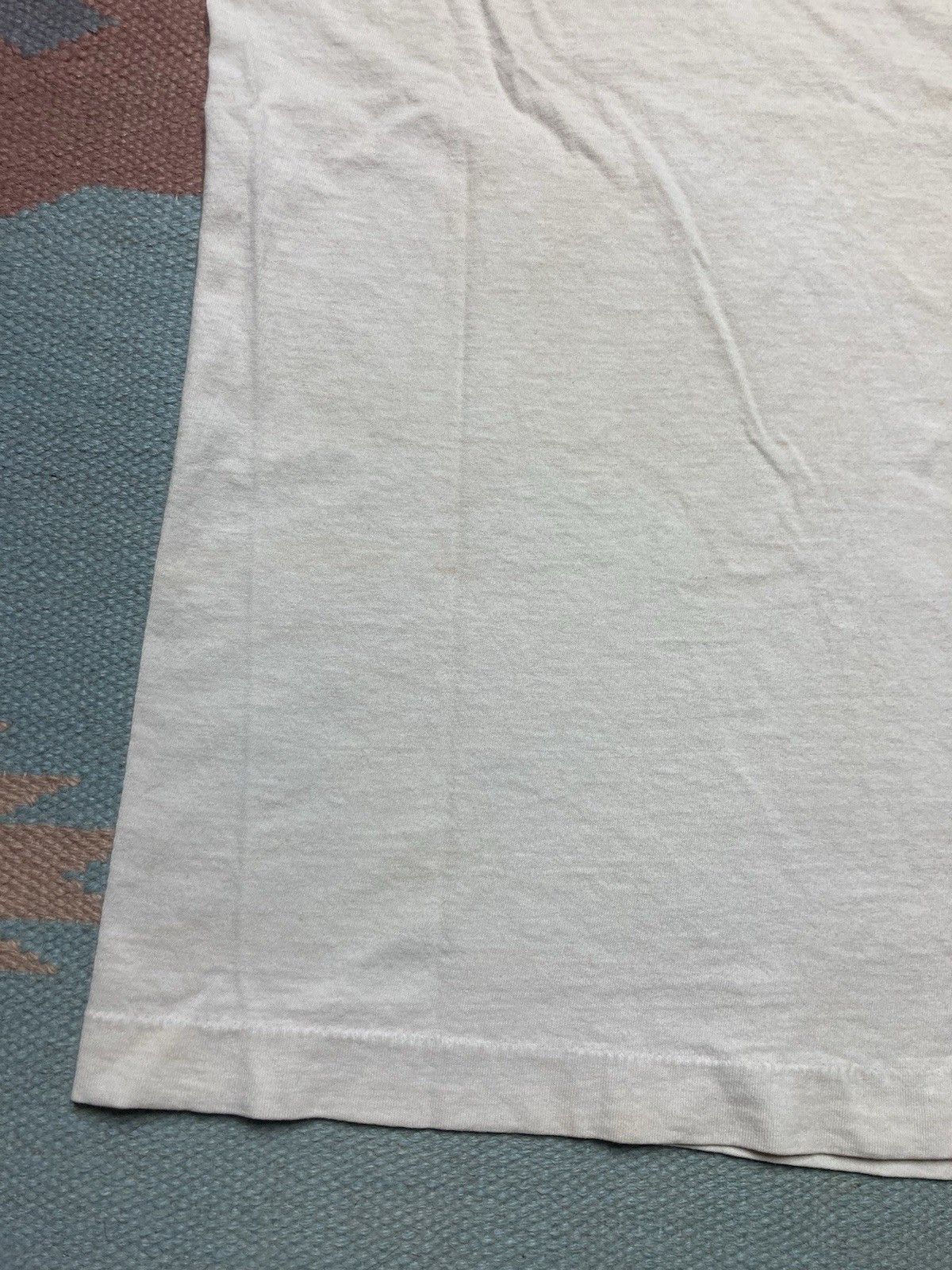Vintage 80s blank white t shirt v neck BVD grunge soft cotton S Size US S / EU 44-46 / 1 - 9 Thumbnail
