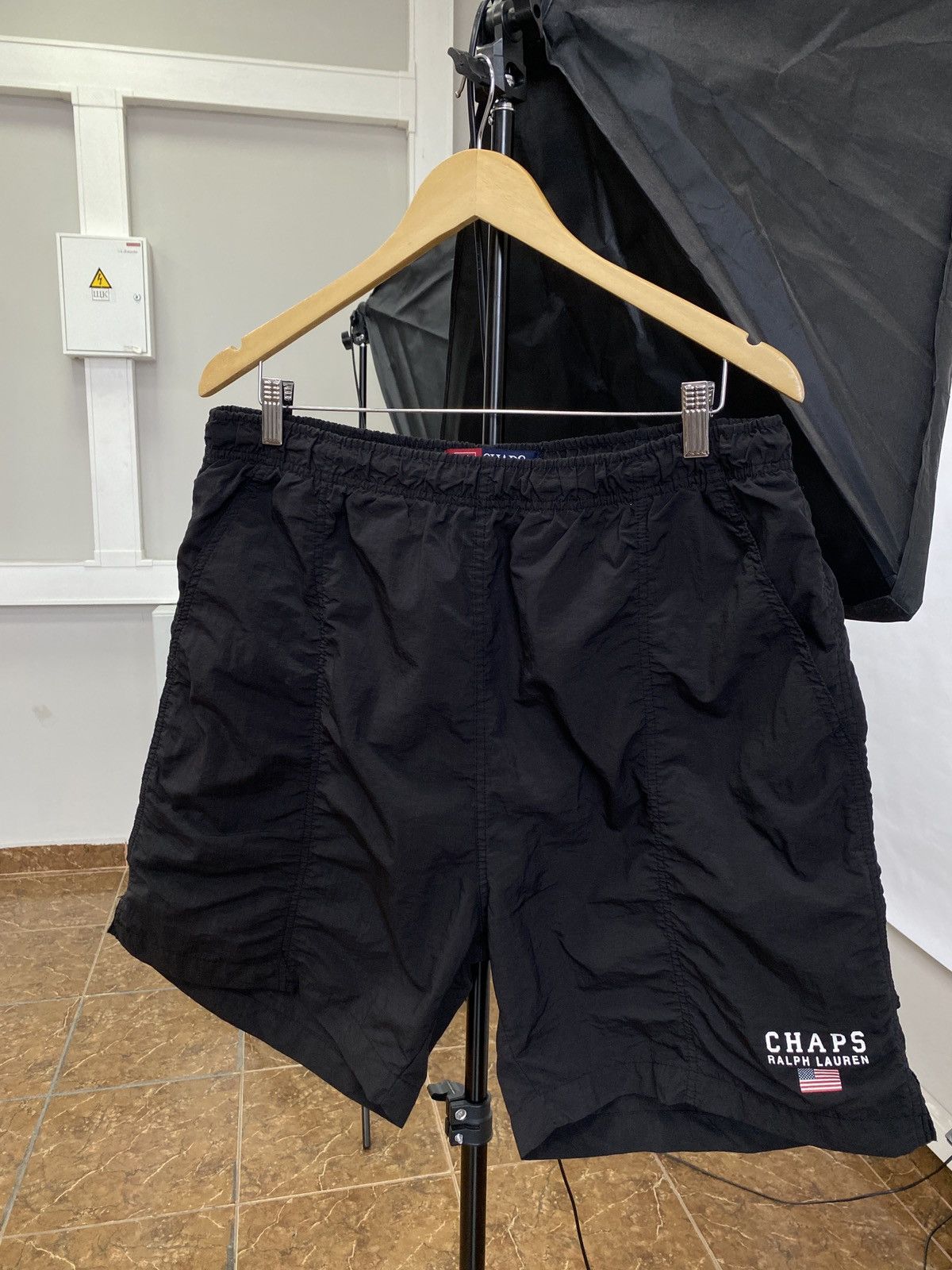 Chaps Ralph Lauren 🇺🇸 Vintage 90s Chaps Ralph Lauren Nylon Shorts Rare Retro Y2K Size US 32 / EU 48 - 1 Thumbnail