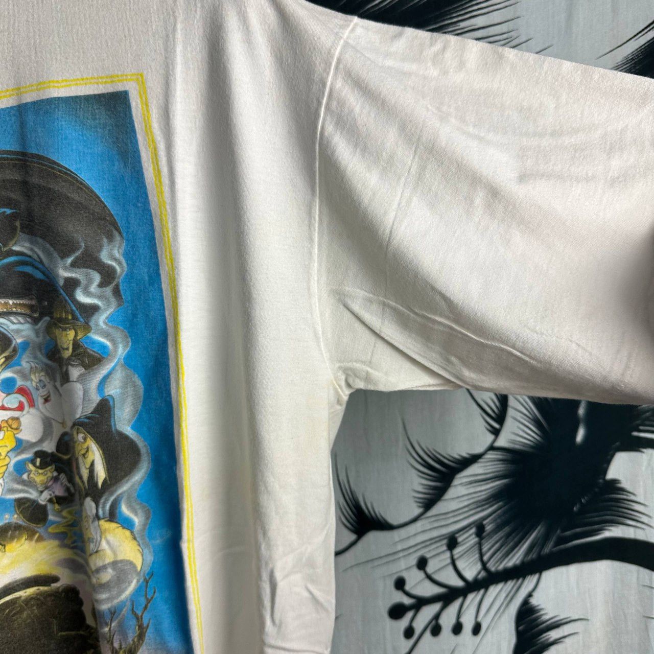 Vintage Rare Vintage 90s Disney Villains T-Shirt Size US XL / EU 56 / 4 - 10 Thumbnail